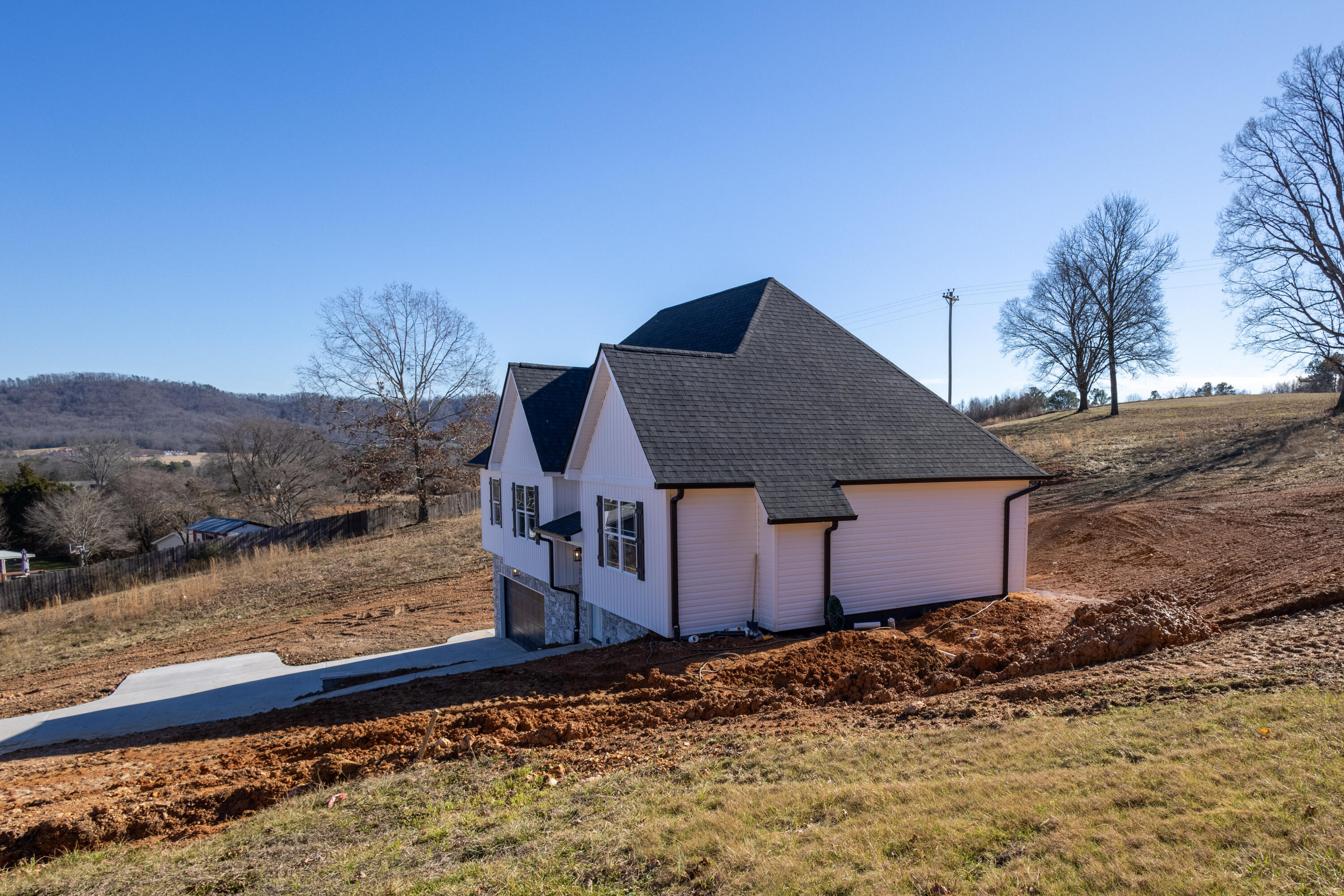 2065 Saunders Road