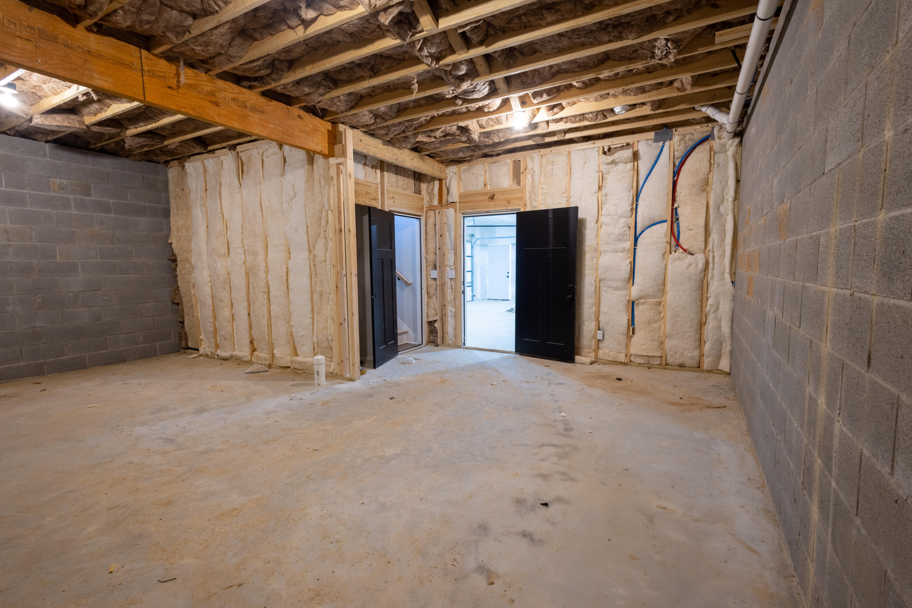 2065 Saunders Road