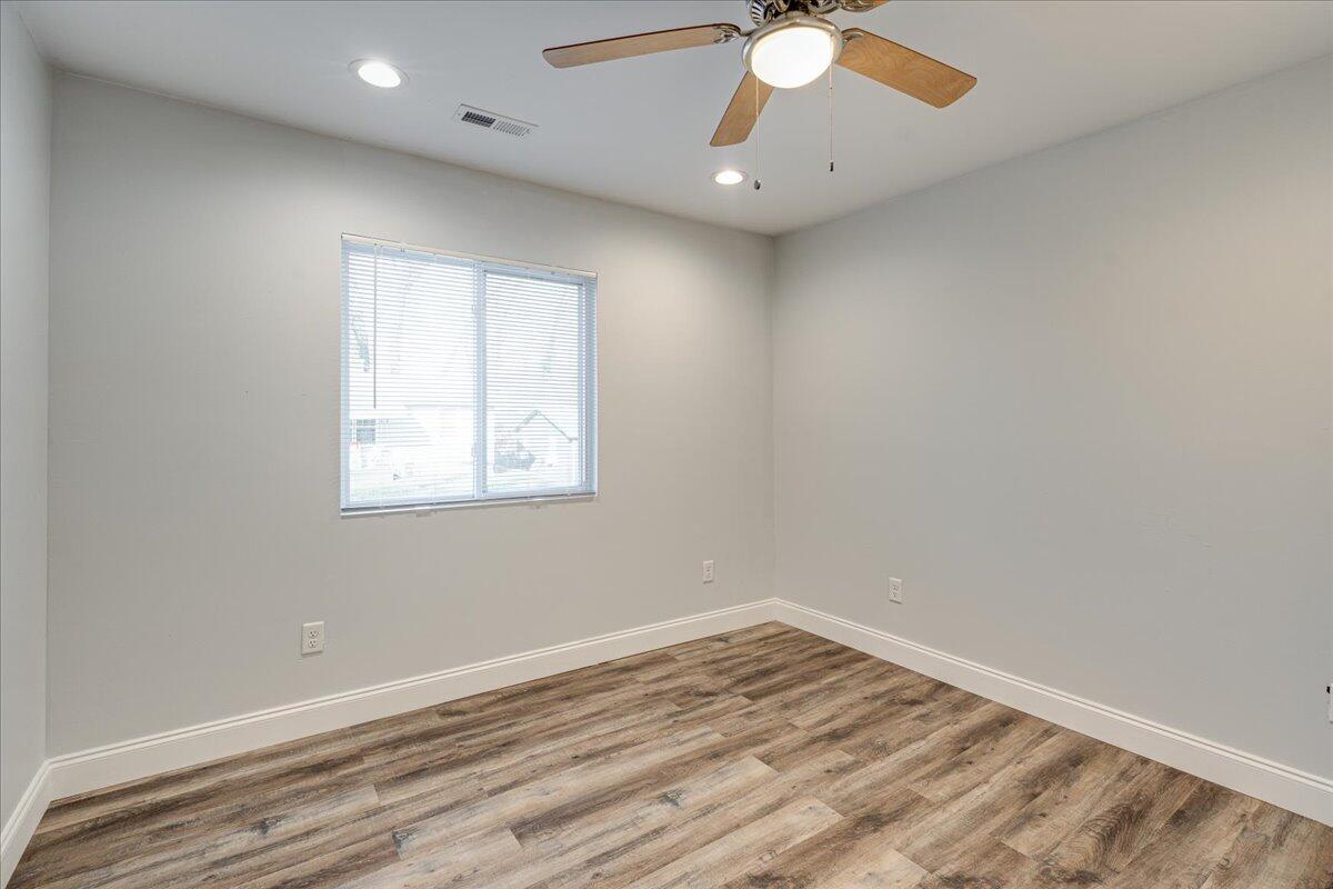 6 Bragg Circle
