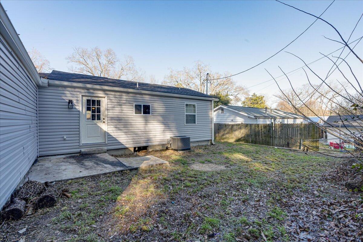 6 Bragg Circle