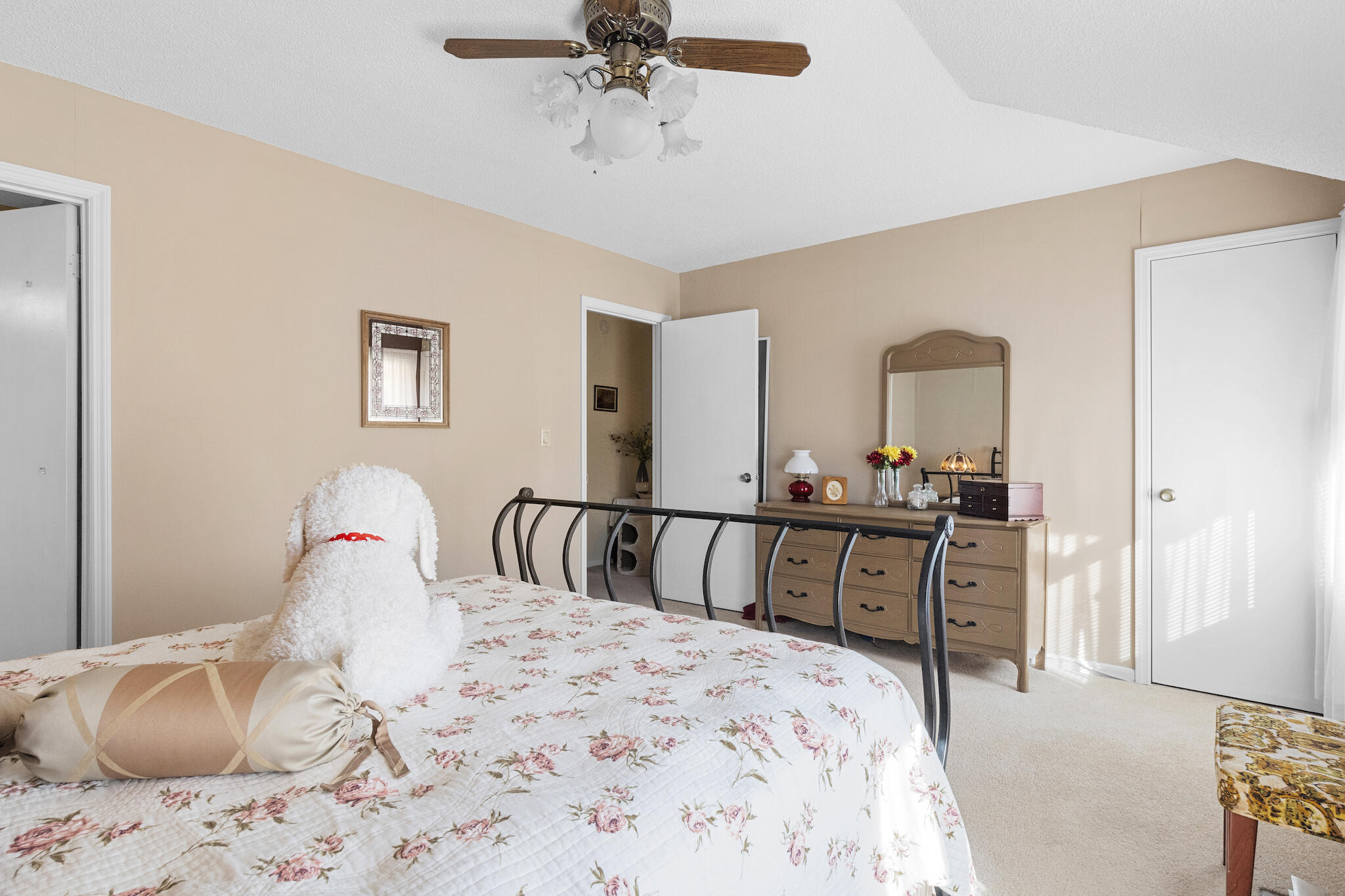 6407 Brookmead Circle