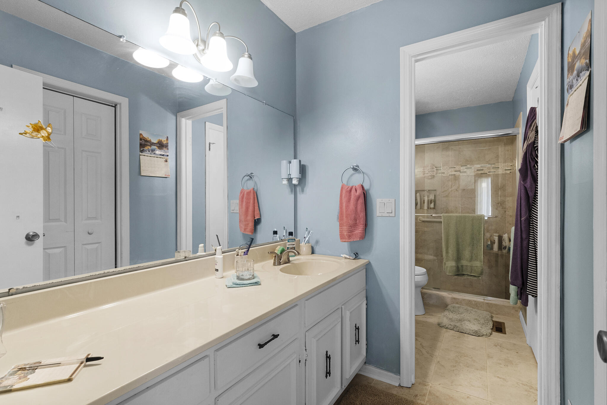 6407 Brookmead Circle