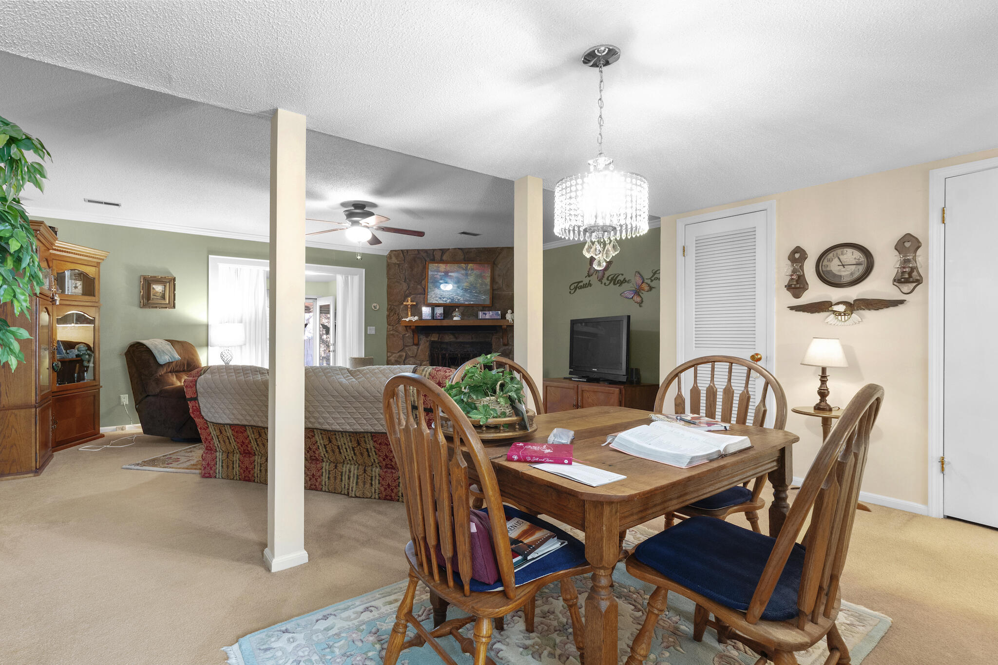 6407 Brookmead Circle