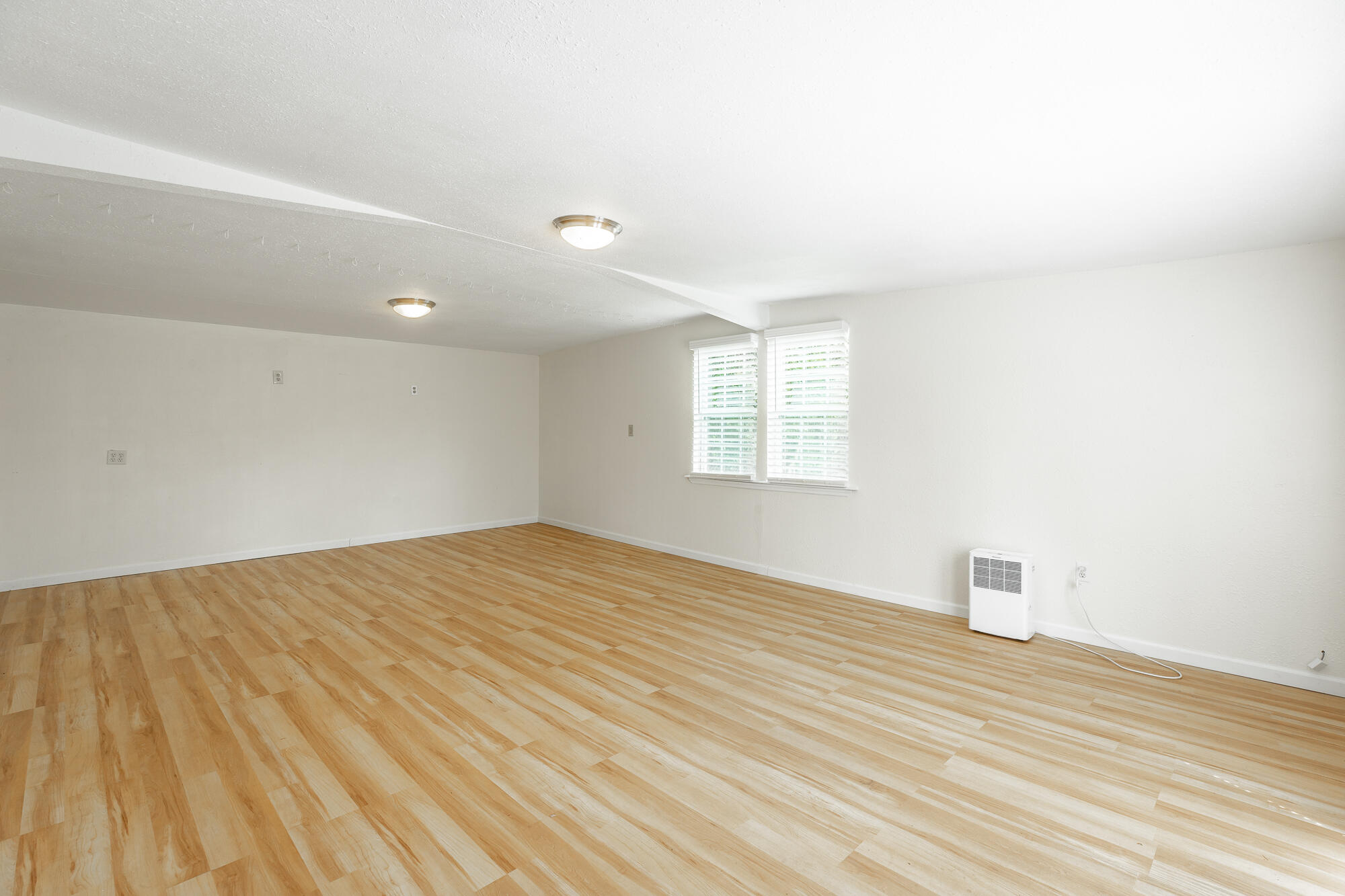 9017 Pleasant Lane