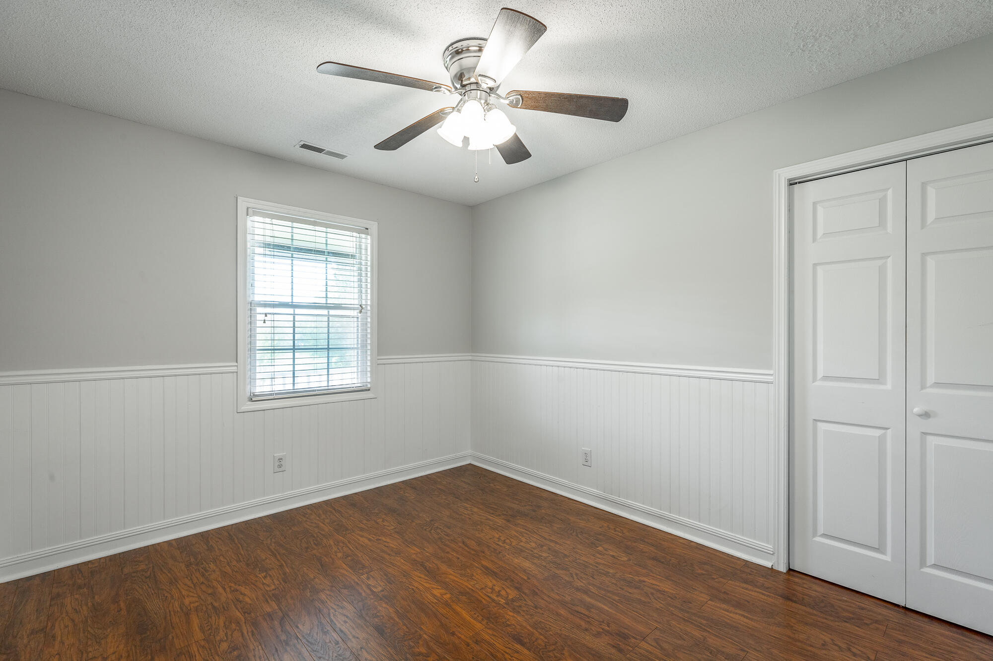 9017 Pleasant Lane