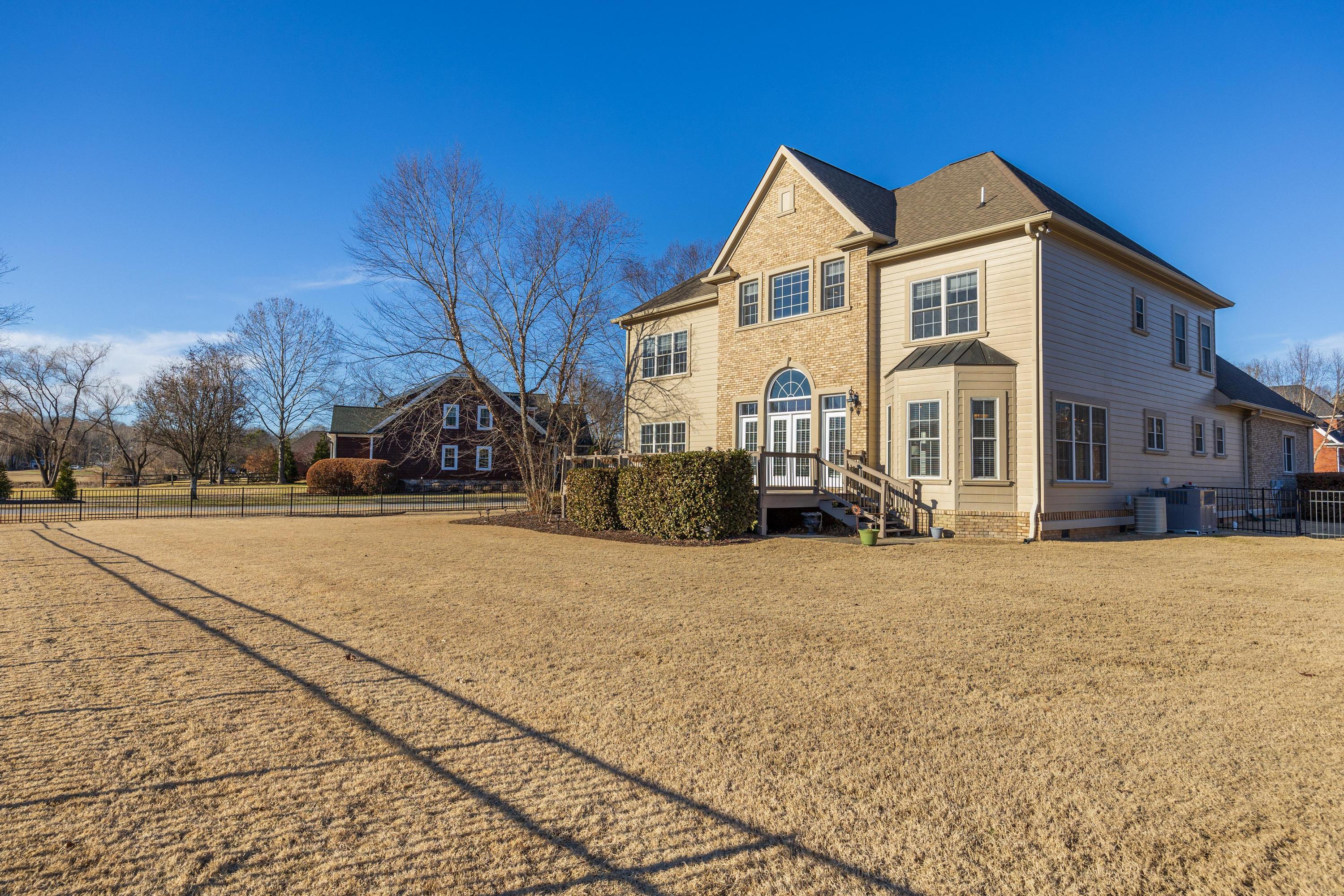 8410 Rambling Rose Drive