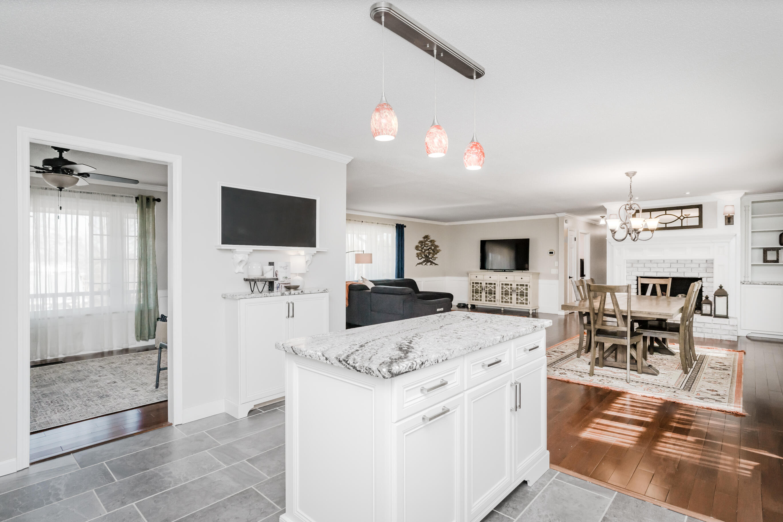 3624 Glen Oaks Drive