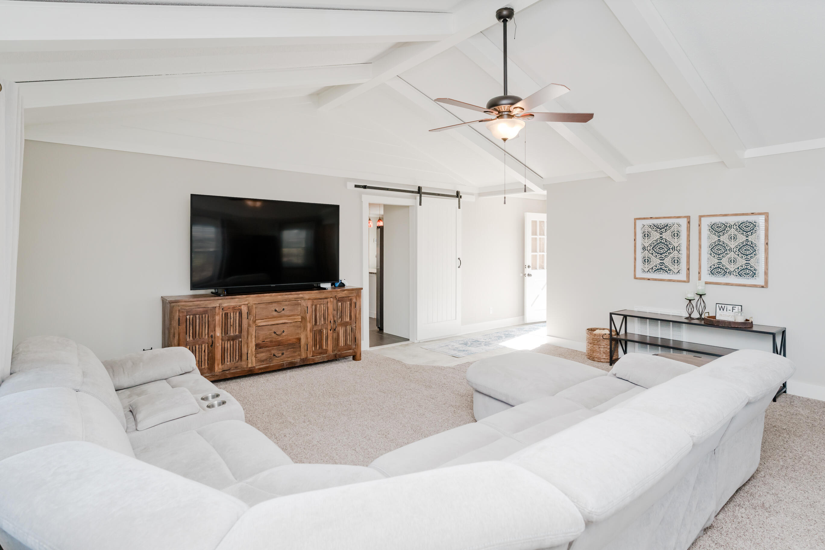3624 Glen Oaks Drive