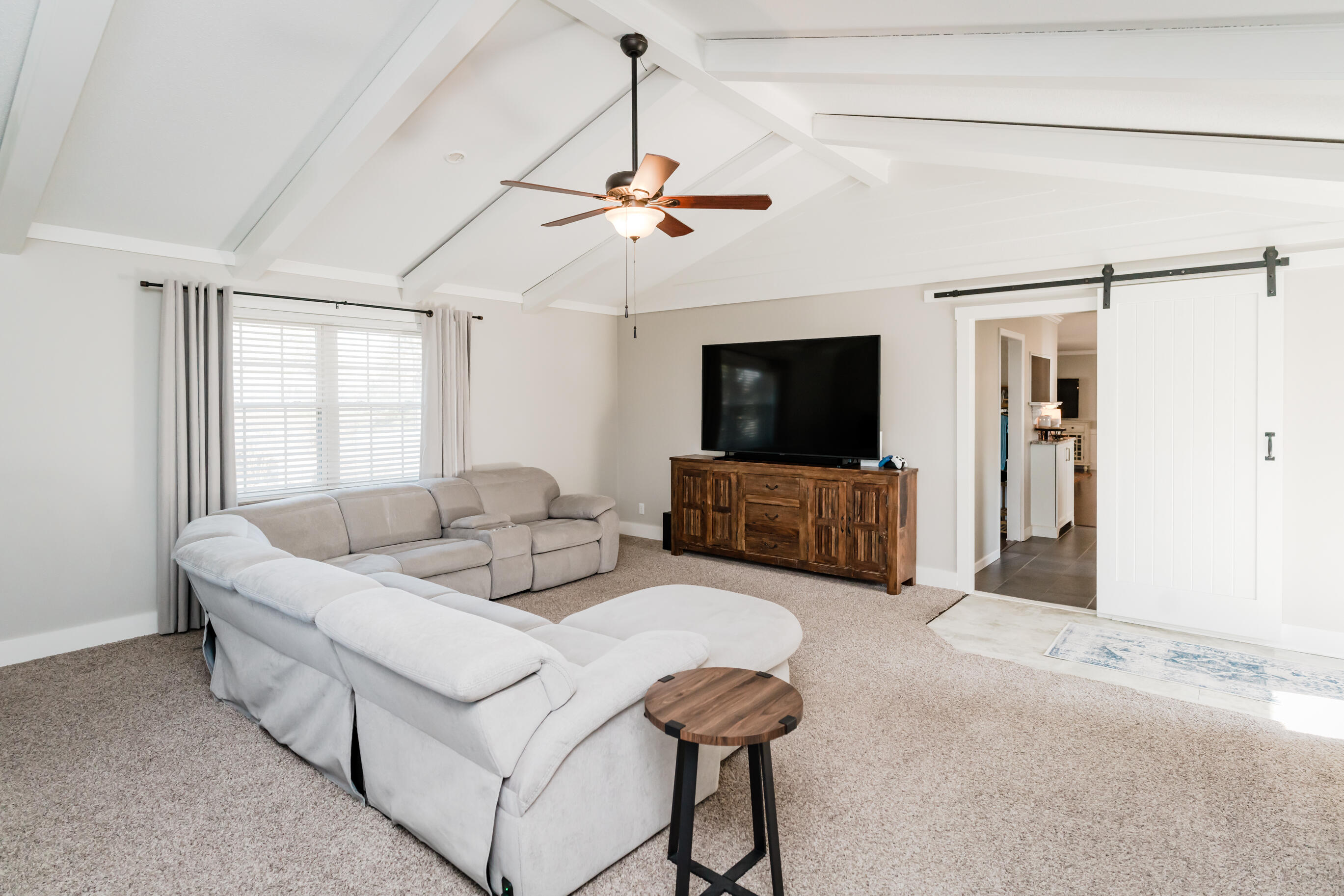 3624 Glen Oaks Drive