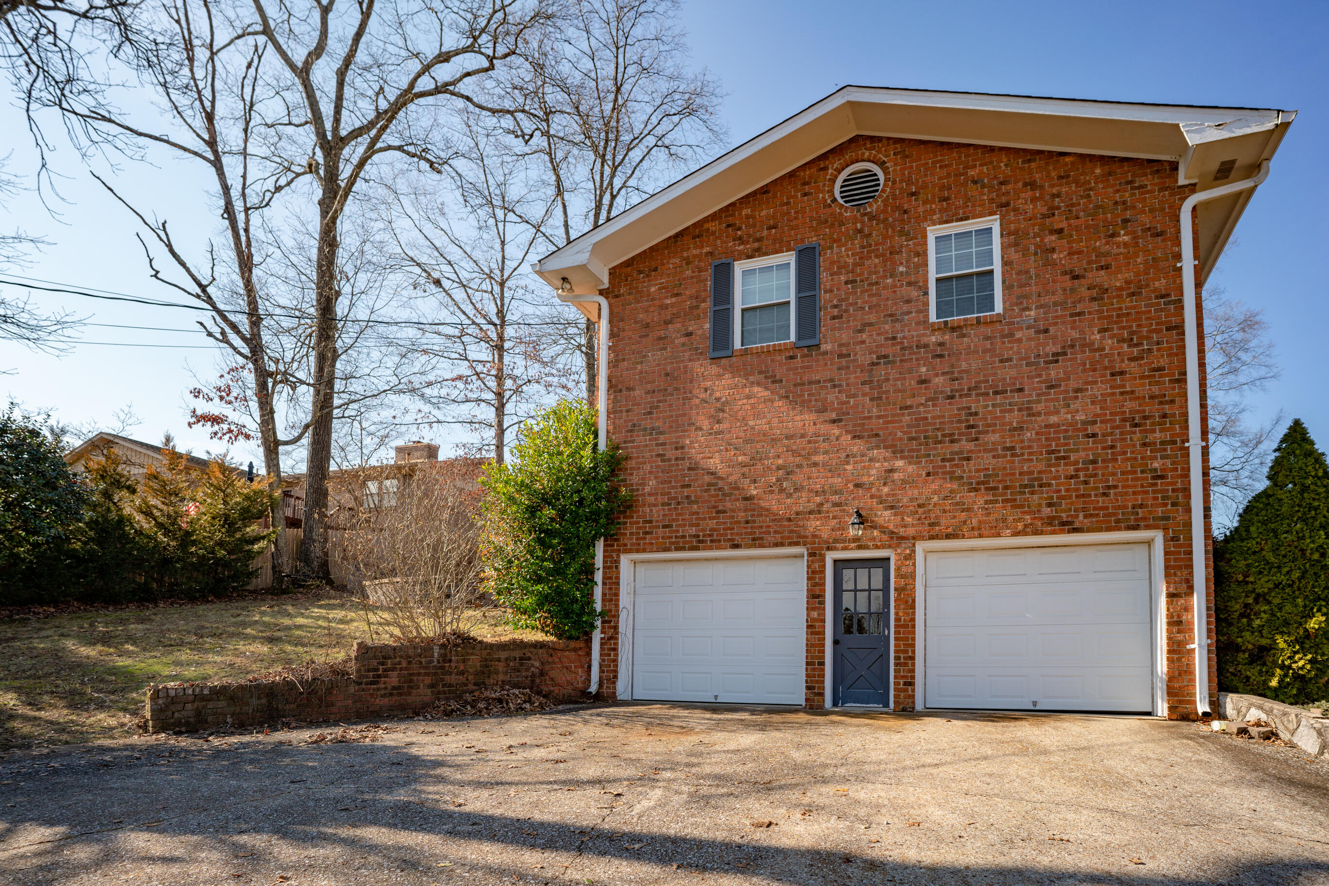 3624 Glen Oaks Drive