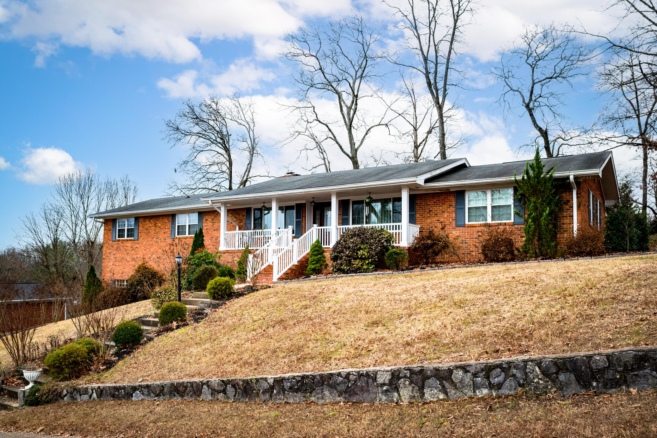 3624 Glen Oaks Drive