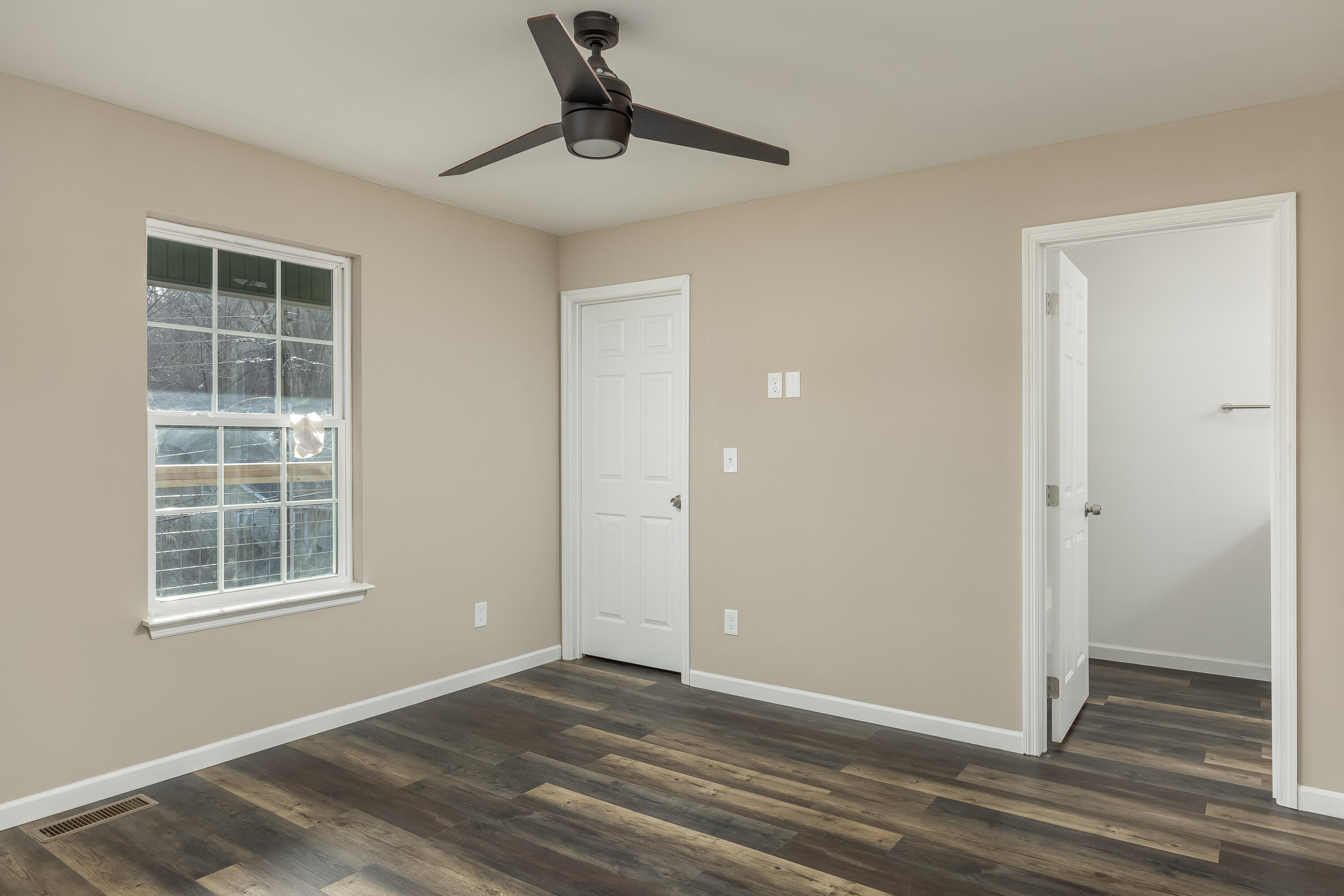 3911 Meadow Lane
