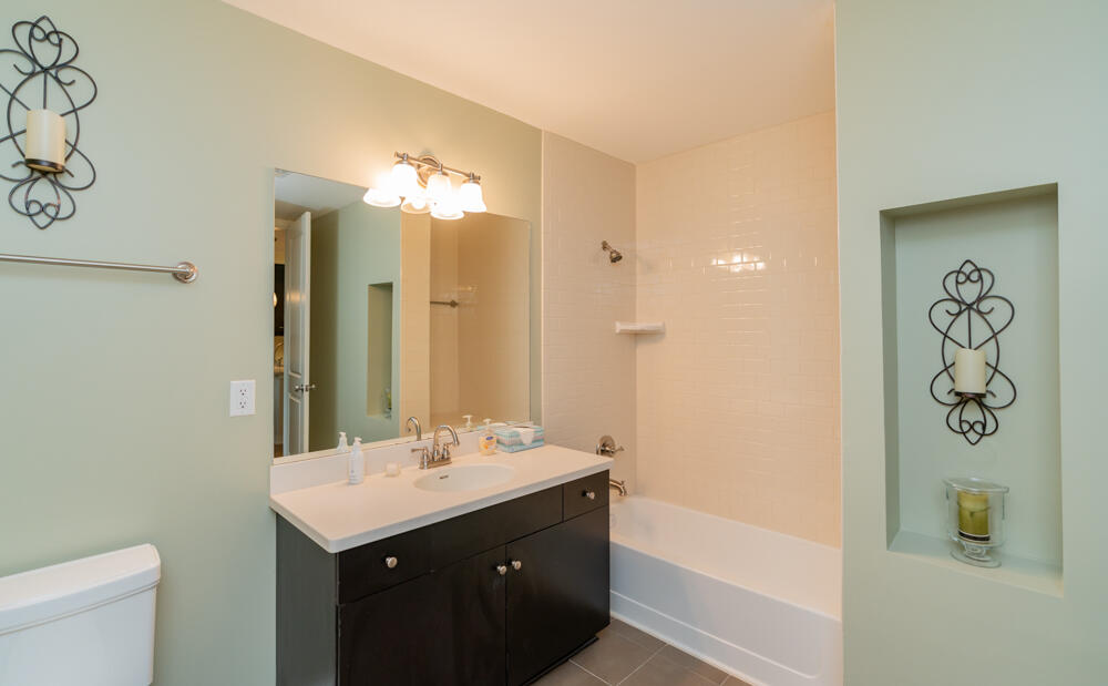 200 Manufacturers Road, Apt 213