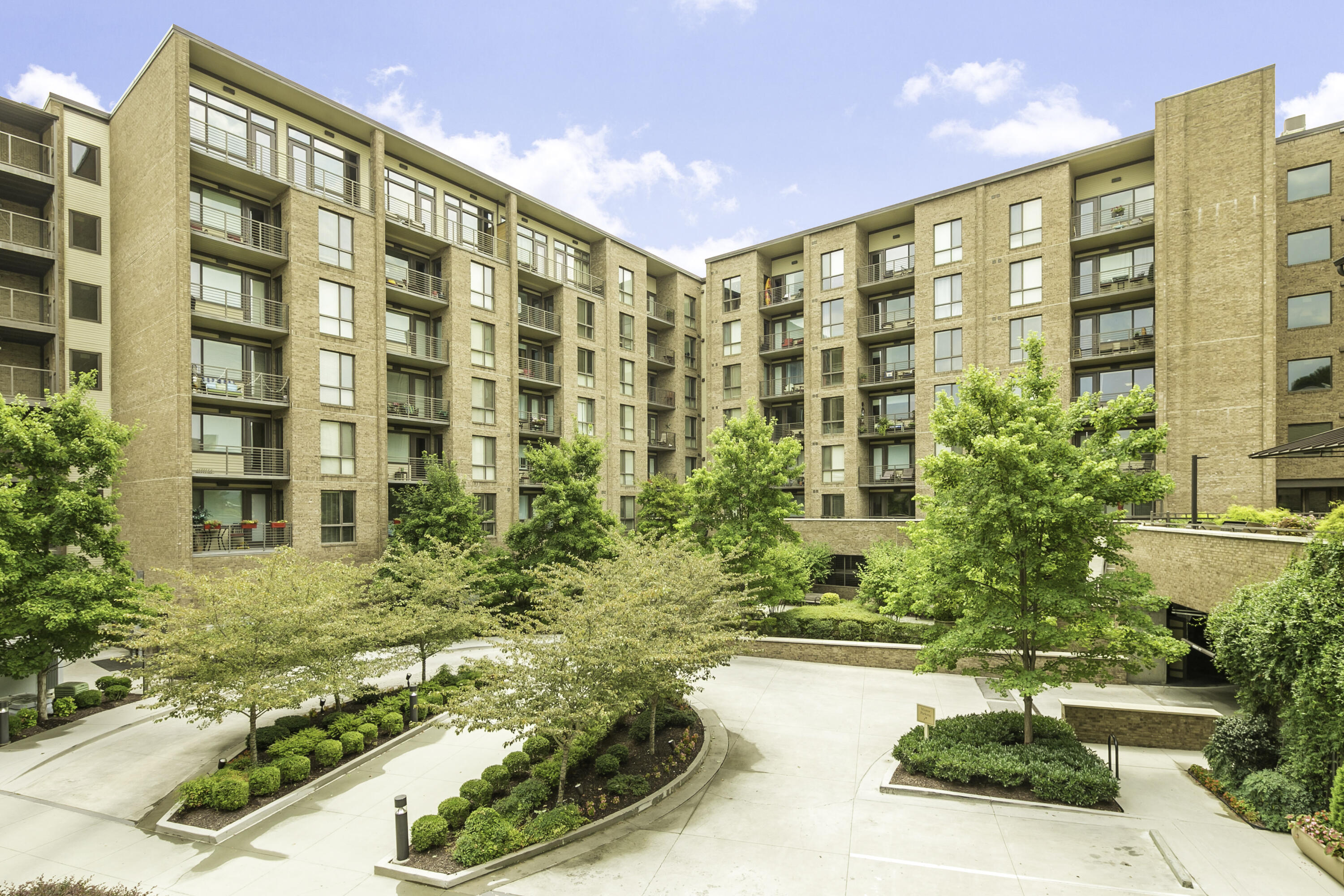 200 Manufacturers Road, Apt 213