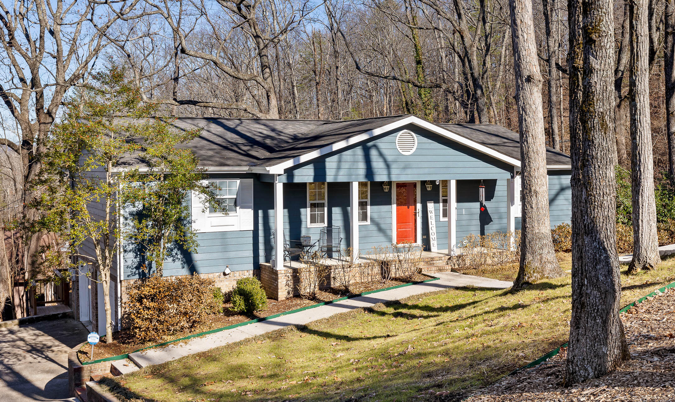 411 Mcclure Terrace