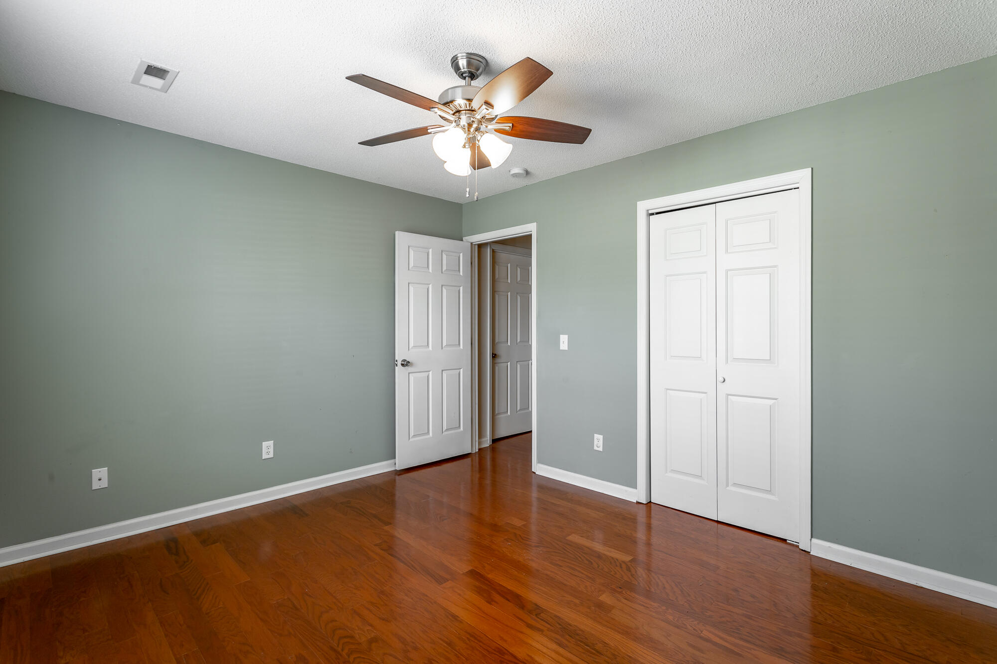426 Cedar Glen Circle