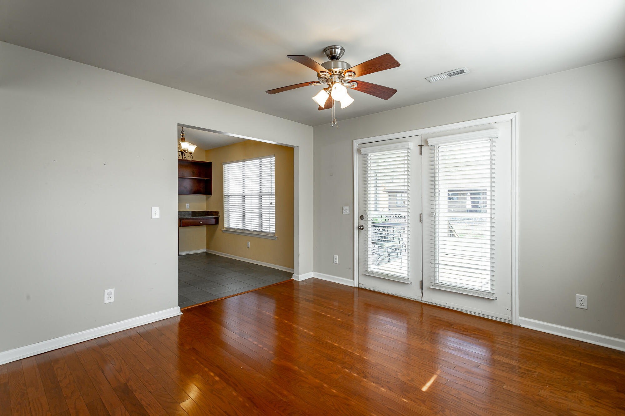 426 Cedar Glen Circle