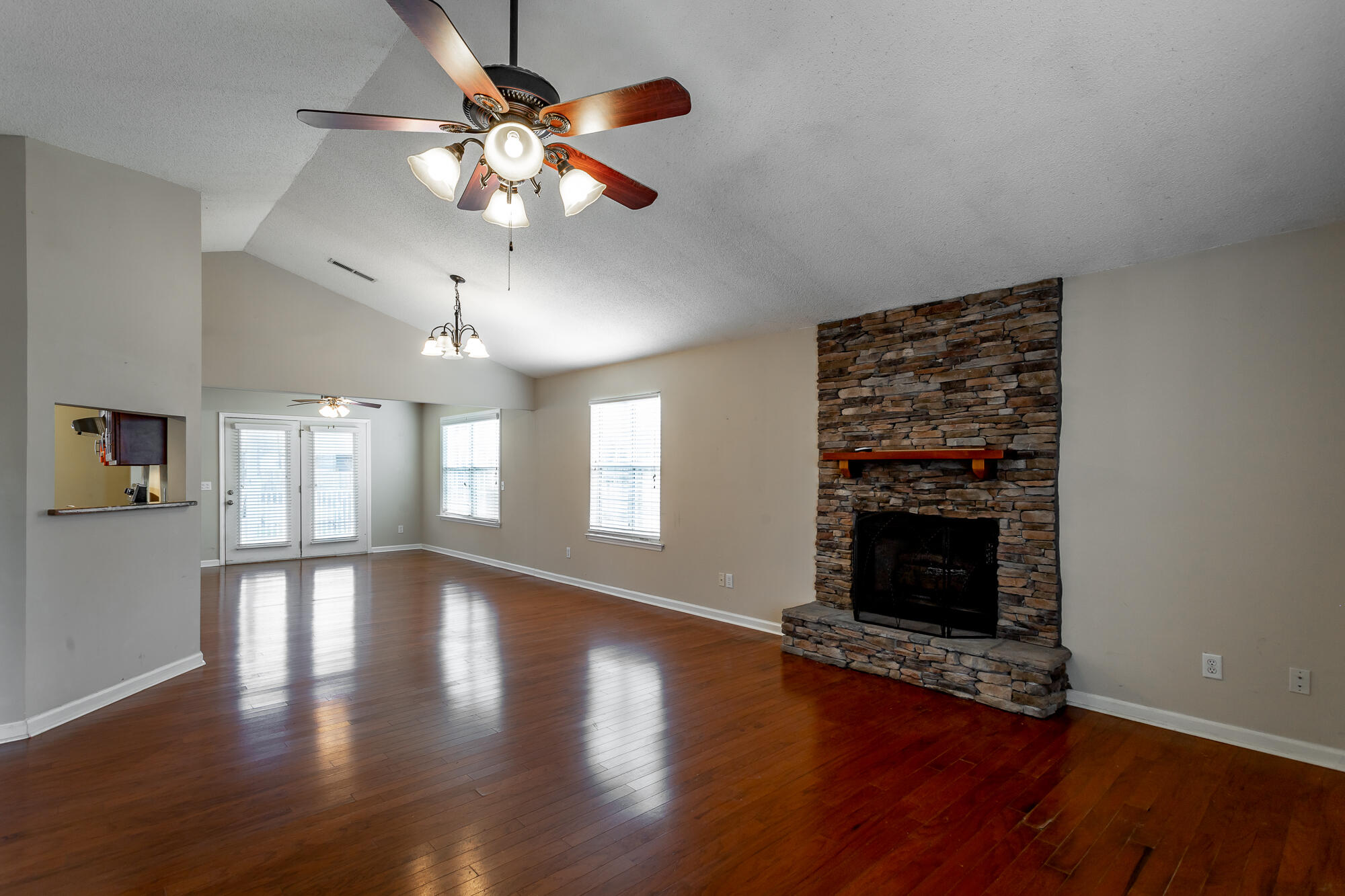 426 Cedar Glen Circle