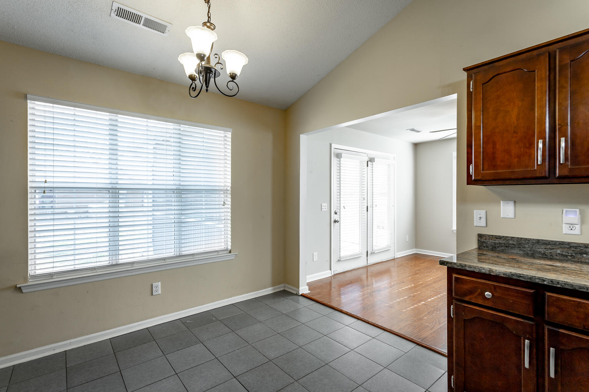 426 Cedar Glen Circle