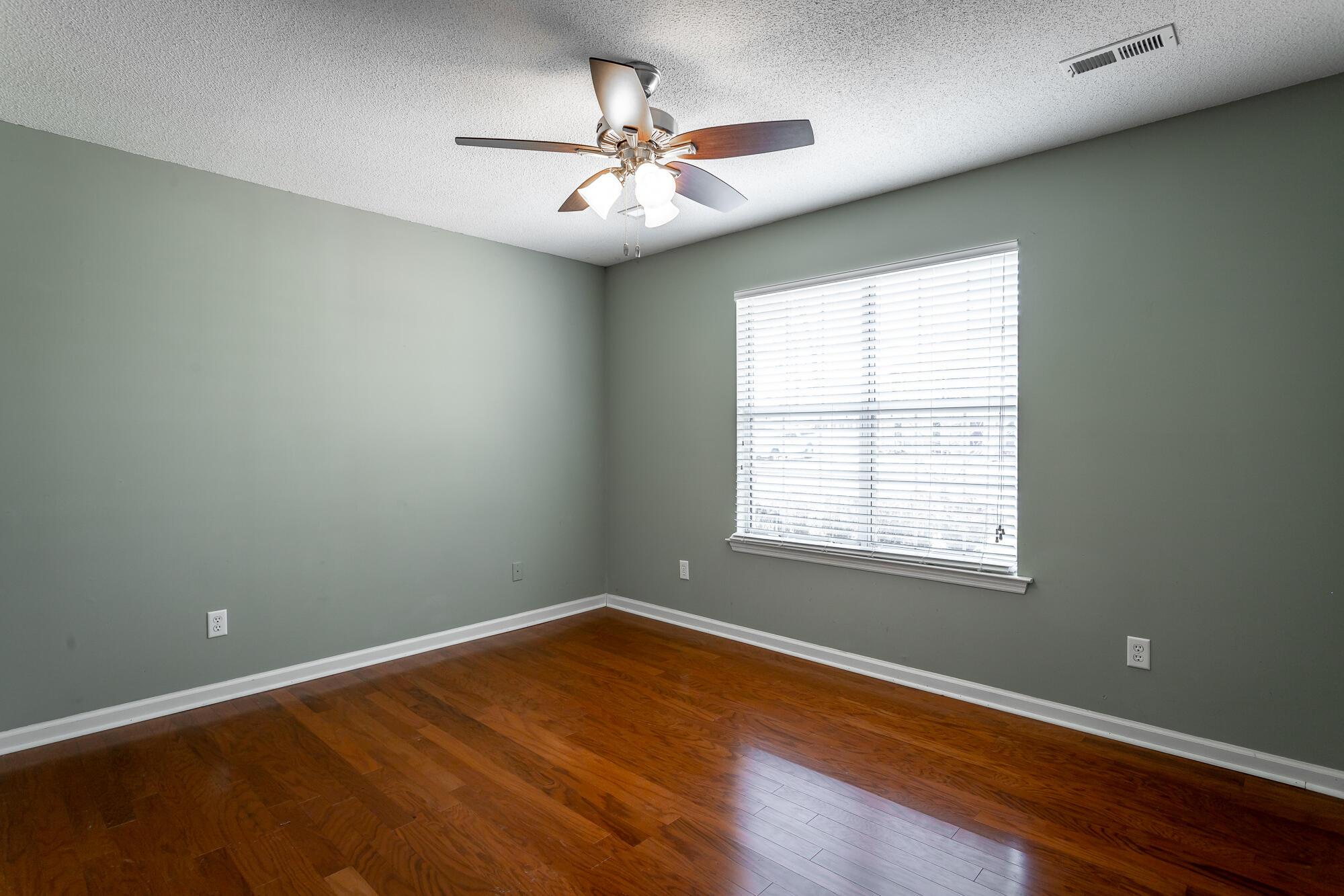 426 Cedar Glen Circle