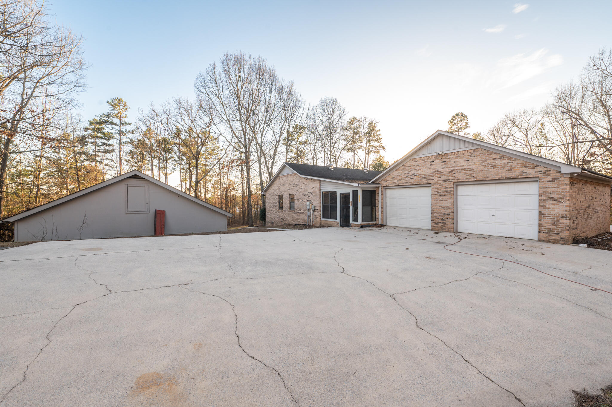 664 Dedmon Road