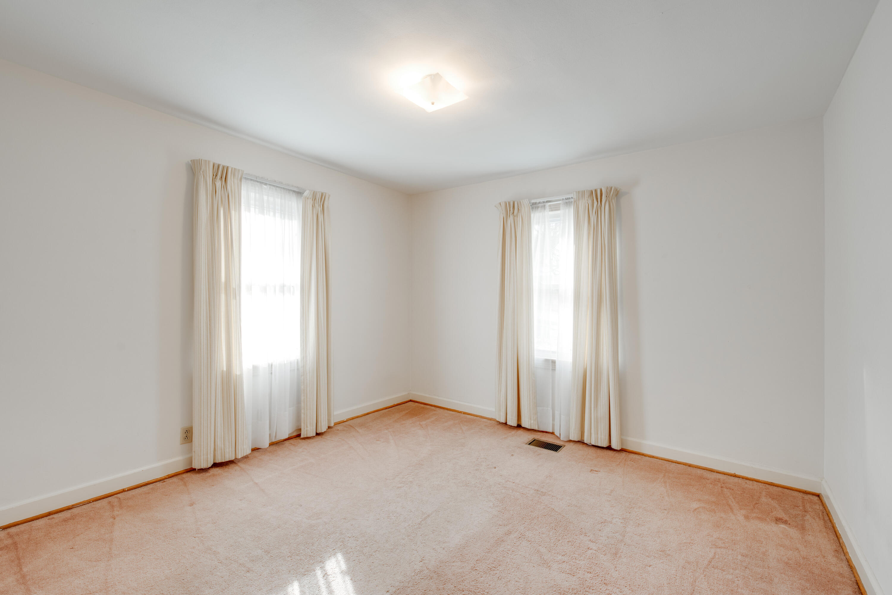 33 Paulmar Drive