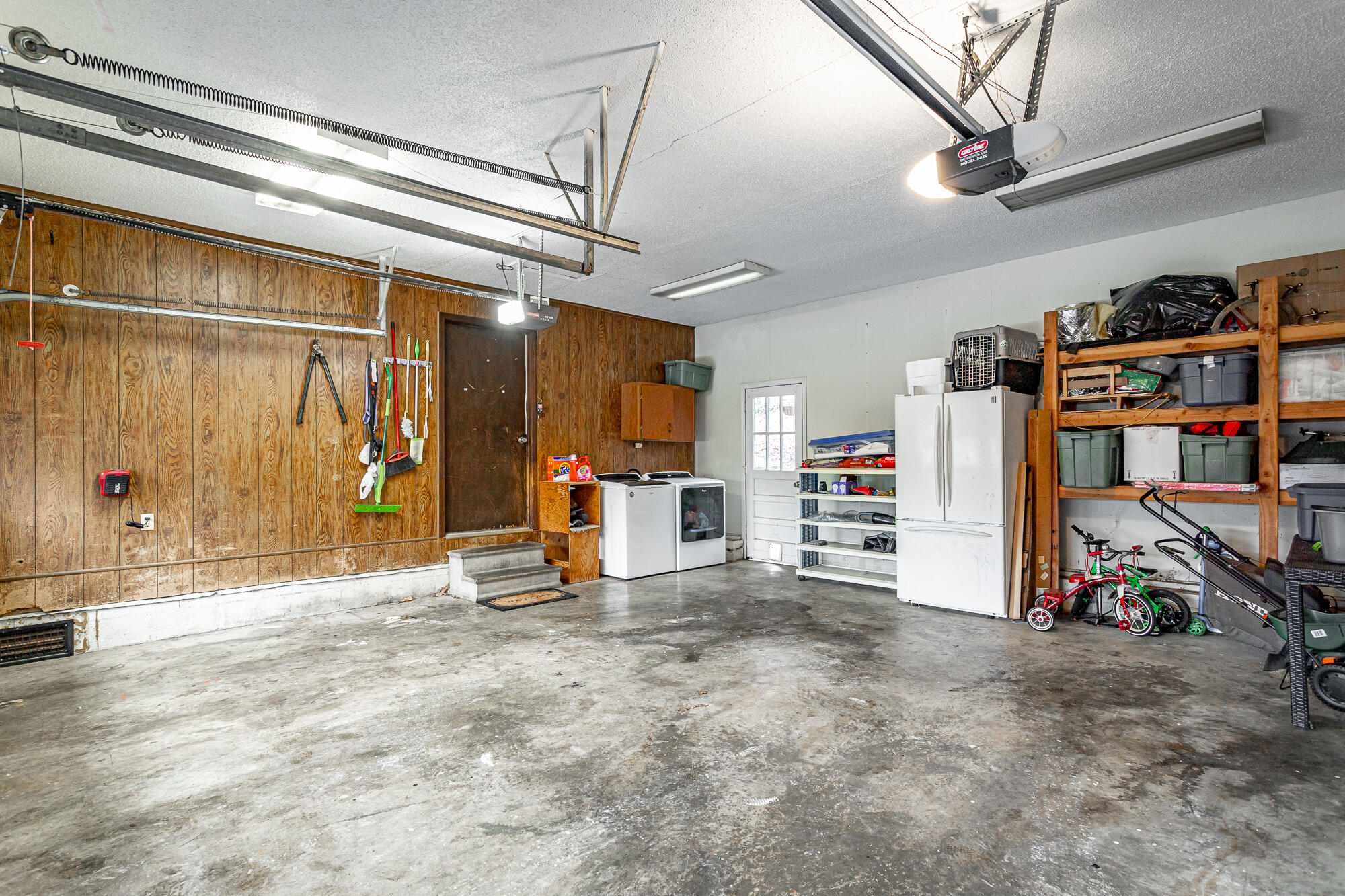 3009 Lancaster Circle