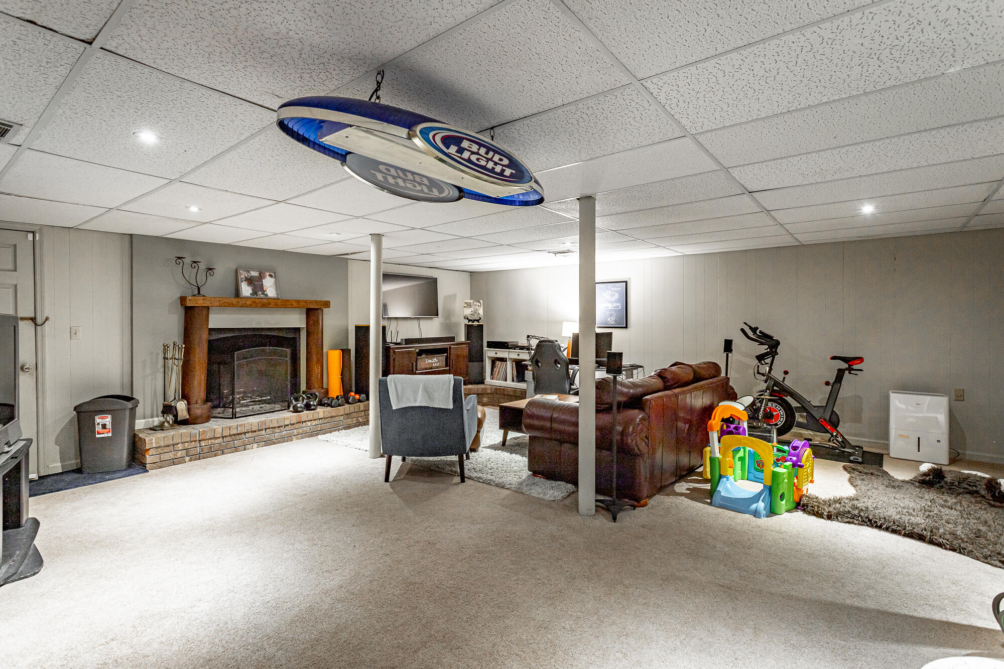 3009 Lancaster Circle