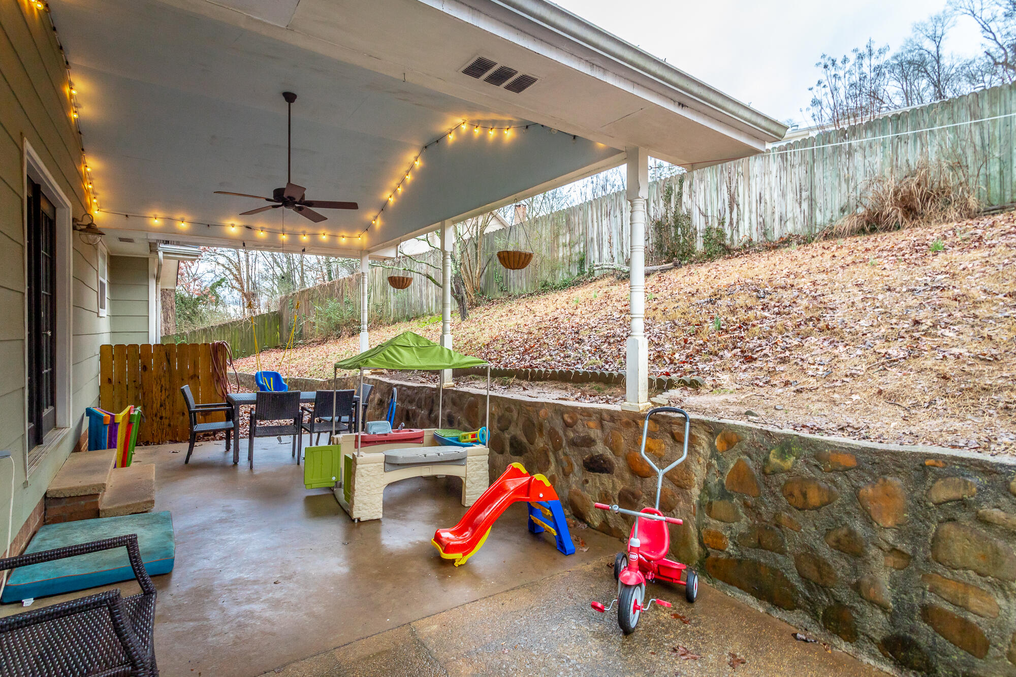 3009 Lancaster Circle