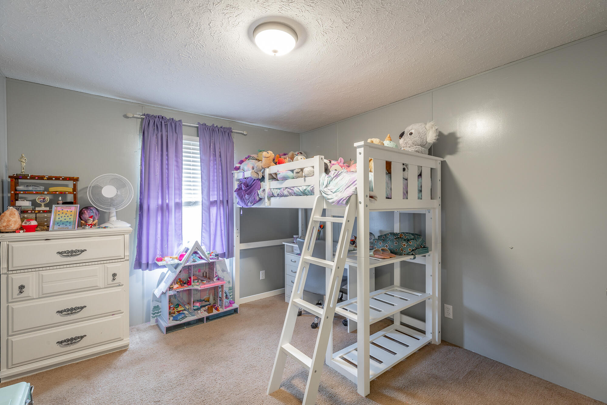 1070 N Pryor Cove Road