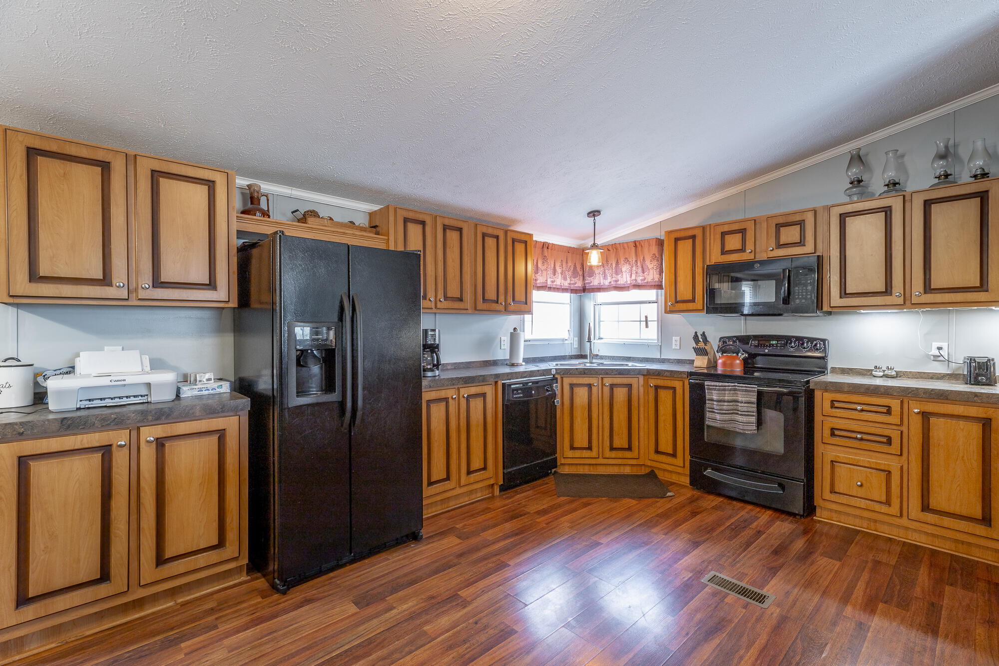 1070 N Pryor Cove Road