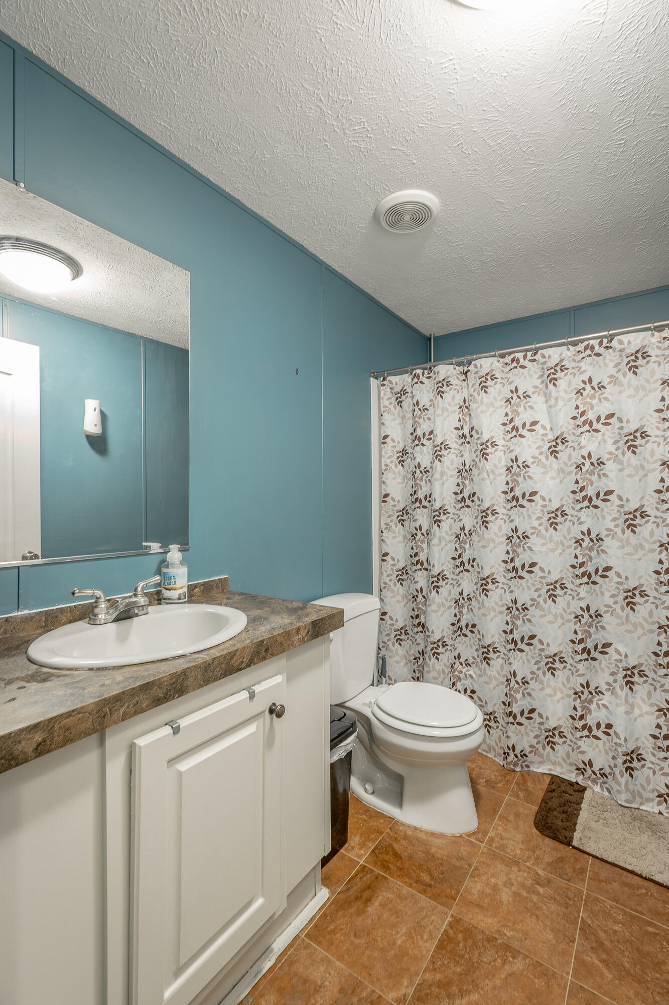 1070 N Pryor Cove Road