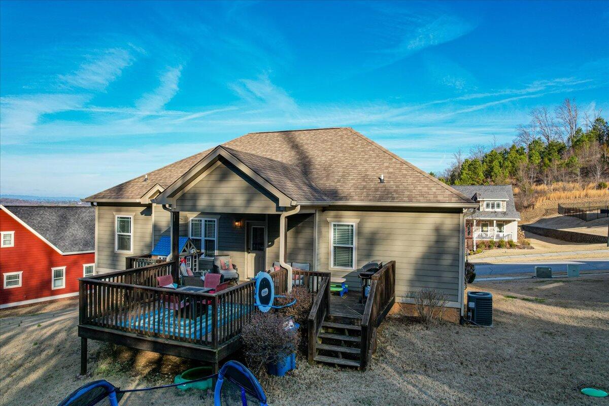 146 Vineyard Boulevard