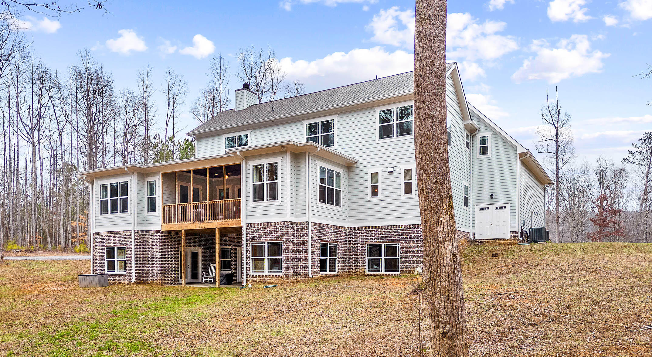 402 Roark Lane, McDonald