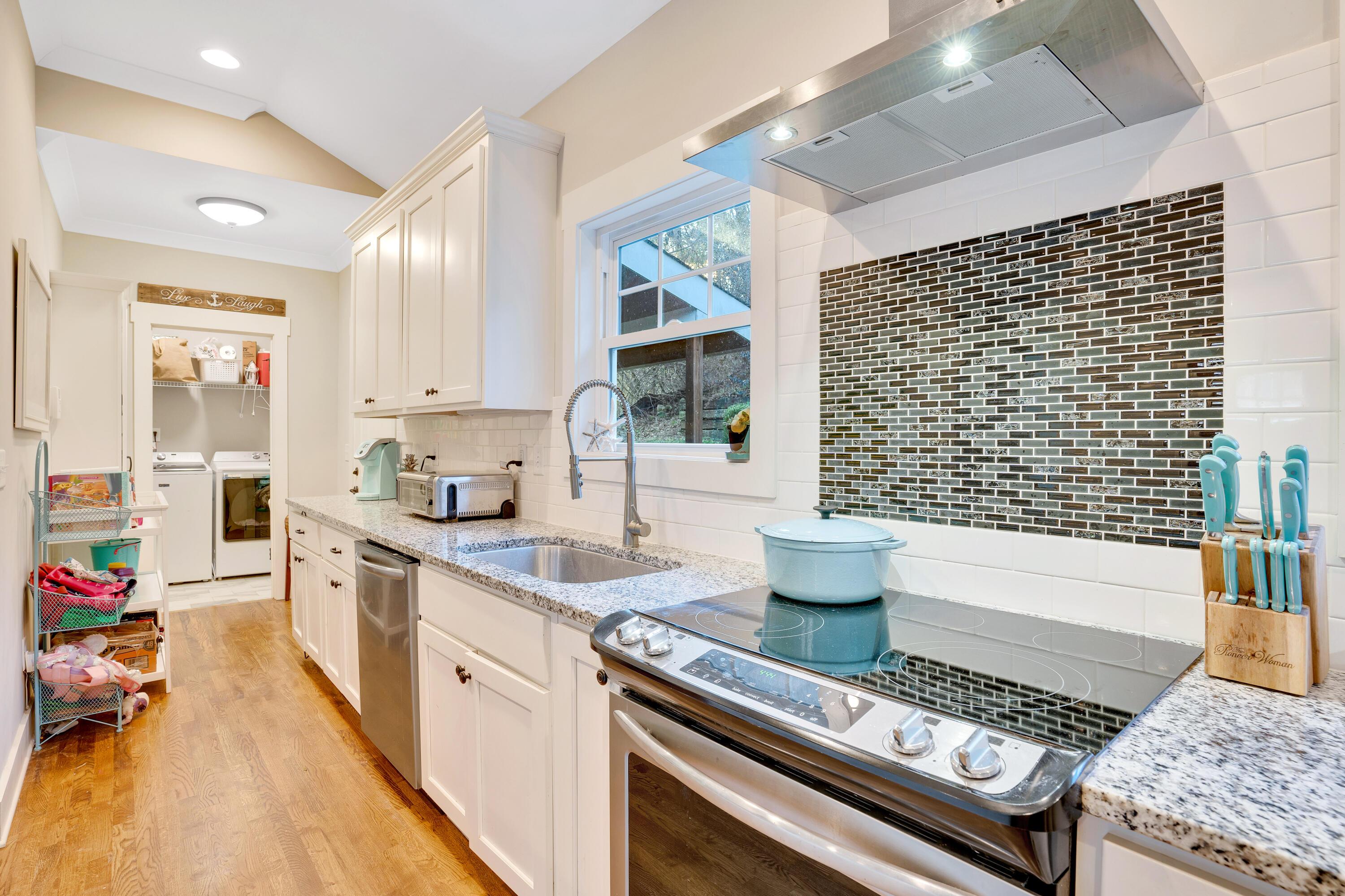 1319 Hixson Pike Pike