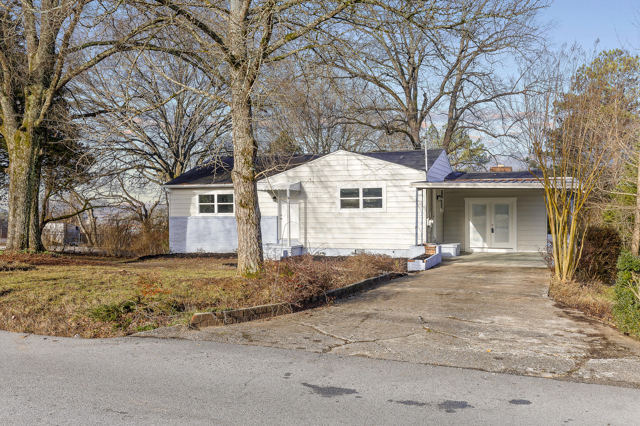 5001 Swan Road