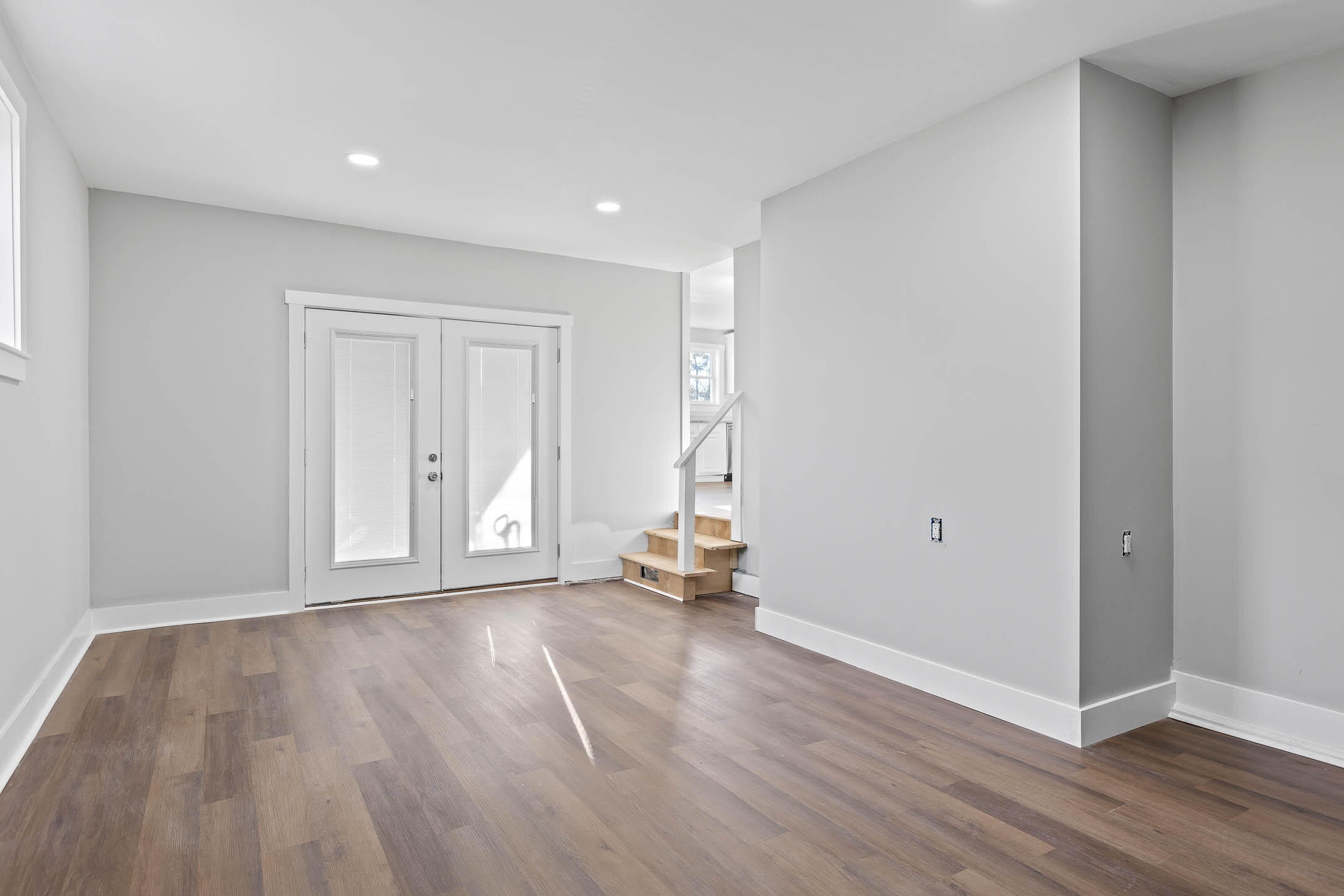 5001 Swan Road