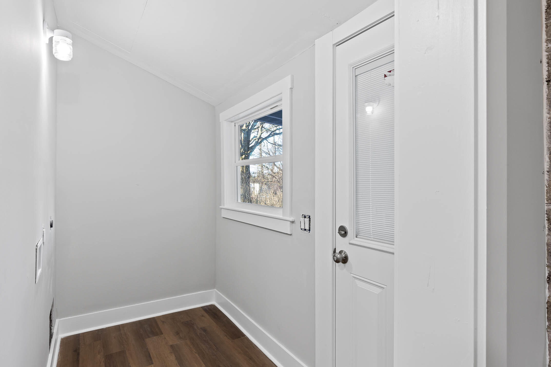 5001 Swan Road
