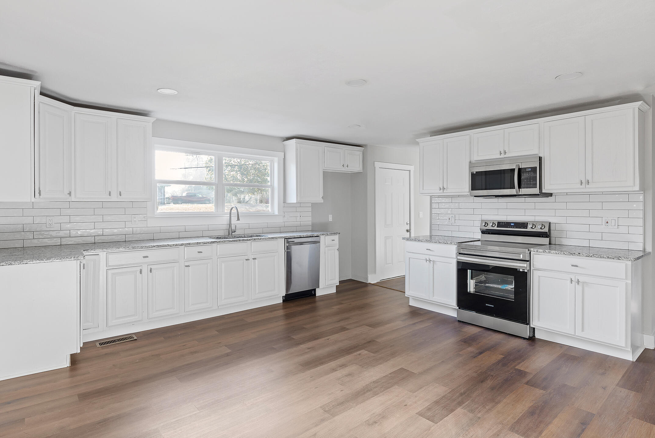 5001 Swan Road