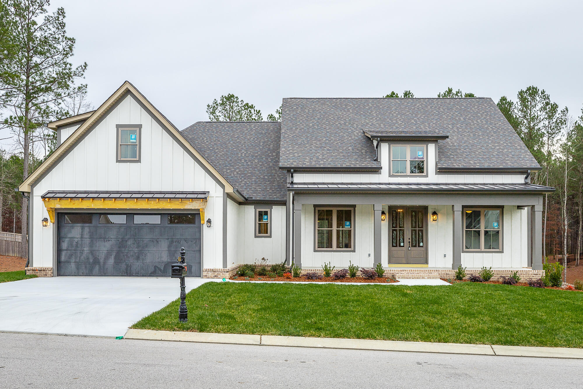 813 Equestrian Drive