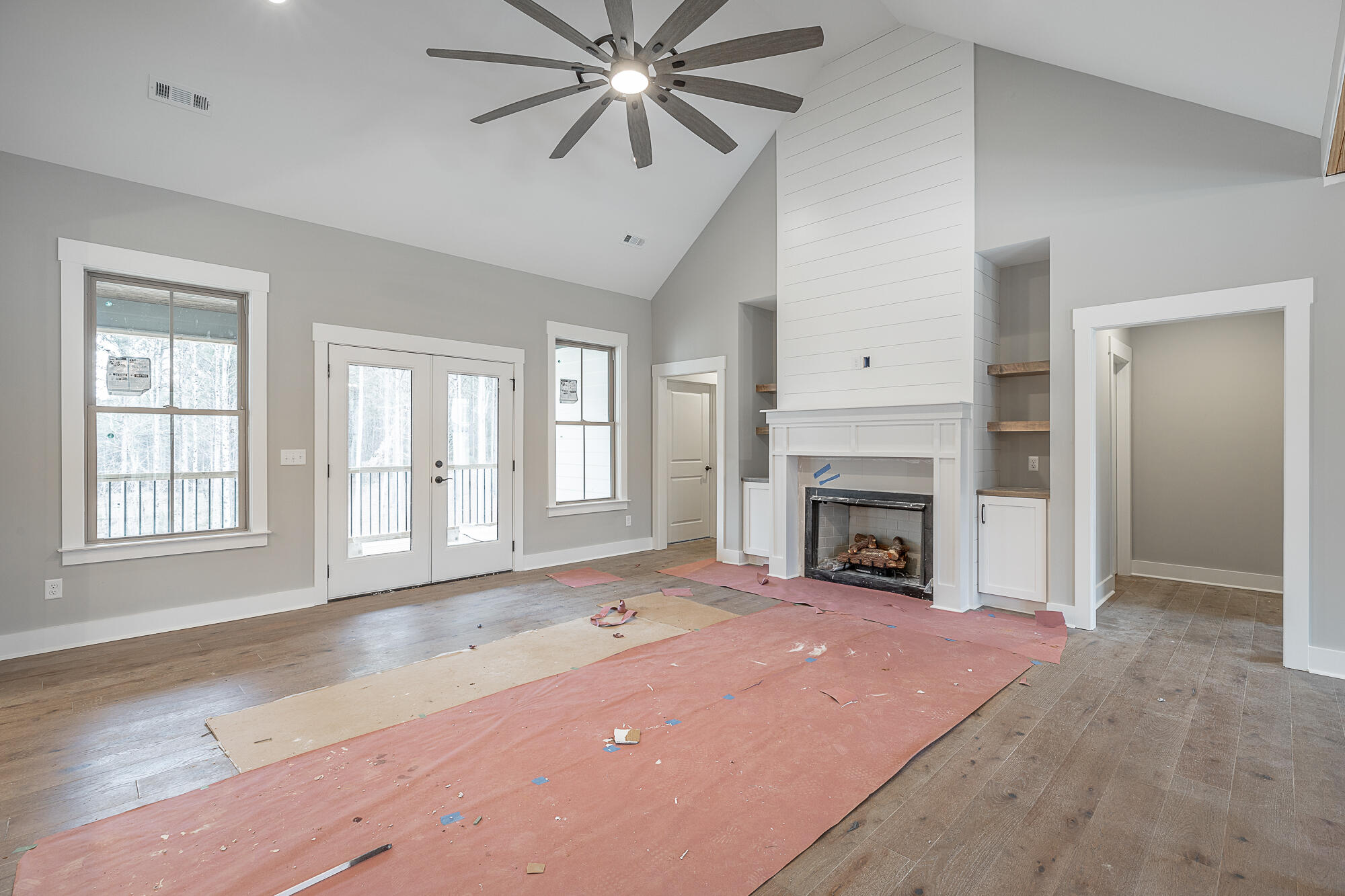 813 Equestrian Drive
