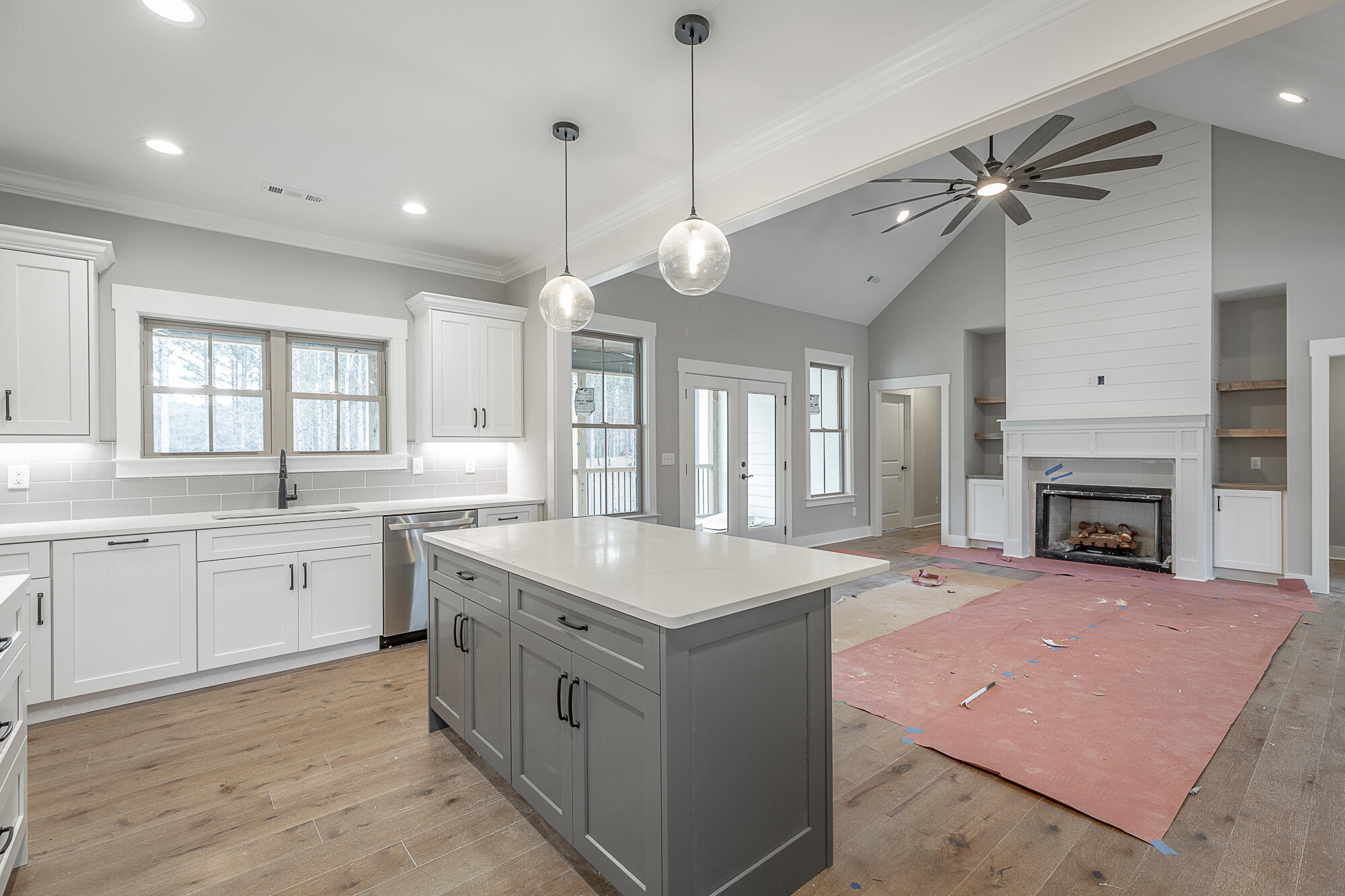 813 Equestrian Drive