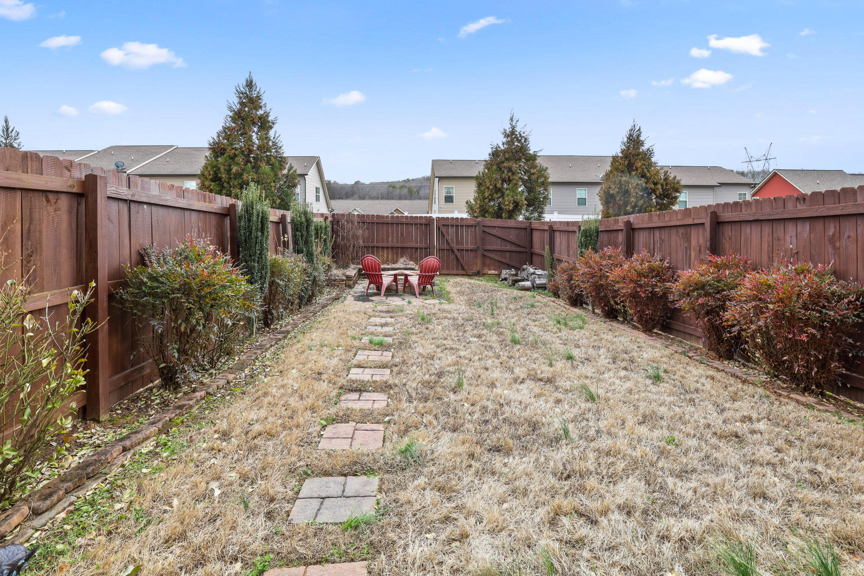 109 NE Bellingham Drive