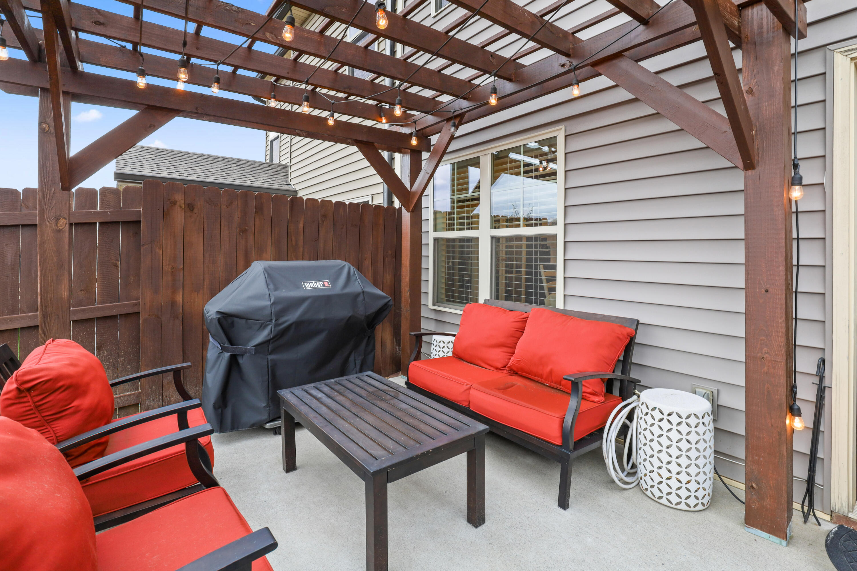 109 NE Bellingham Drive