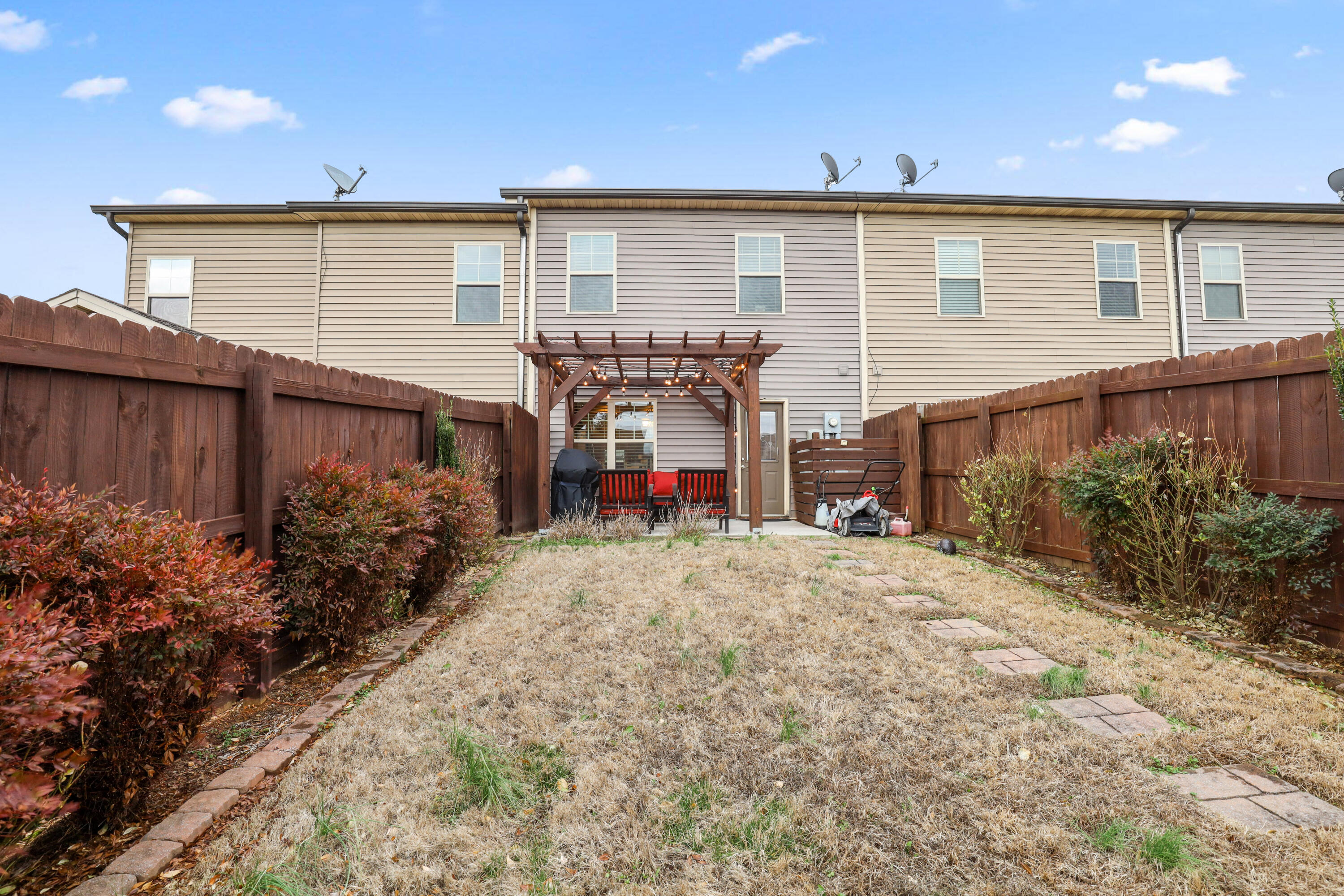 109 NE Bellingham Drive