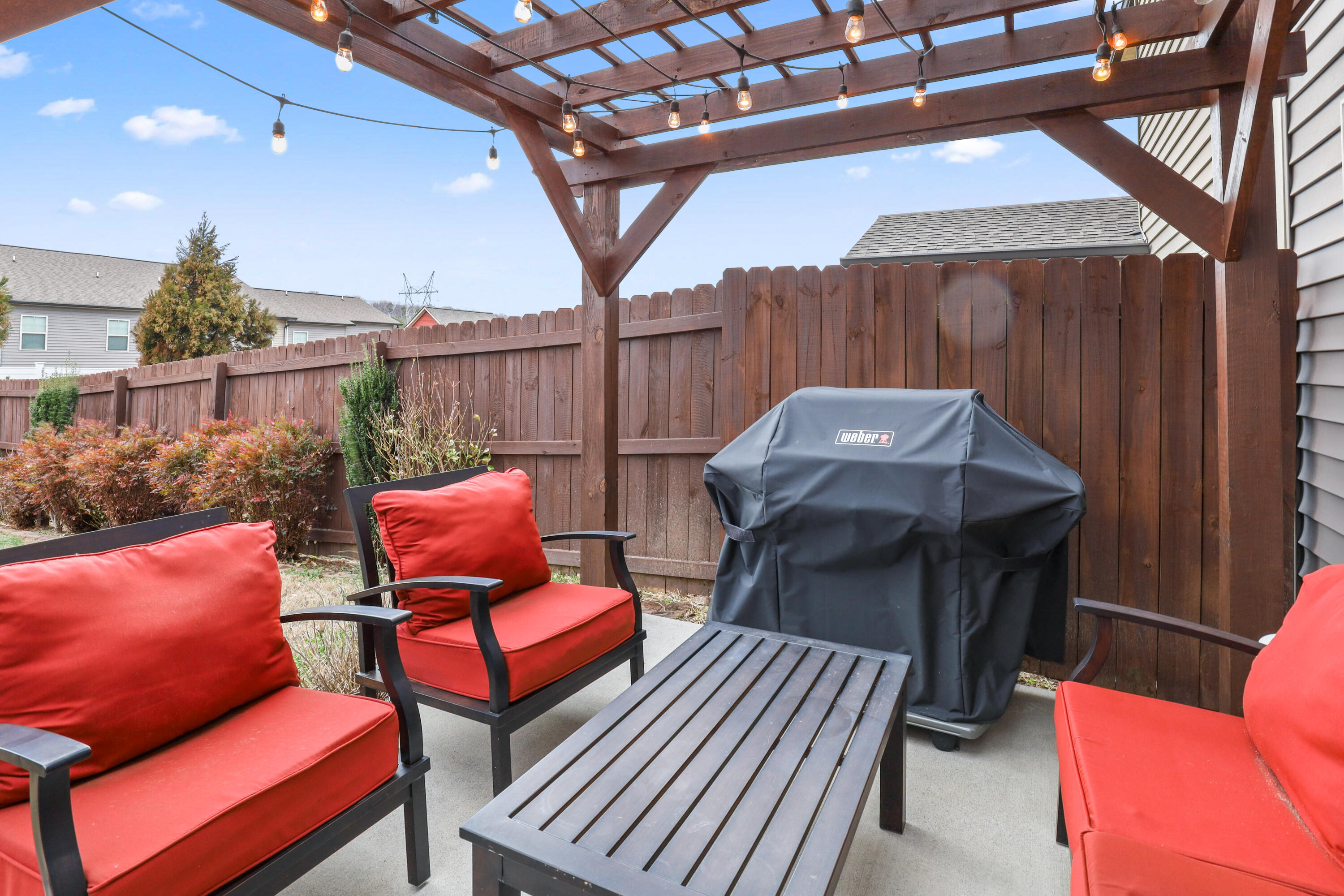109 NE Bellingham Drive