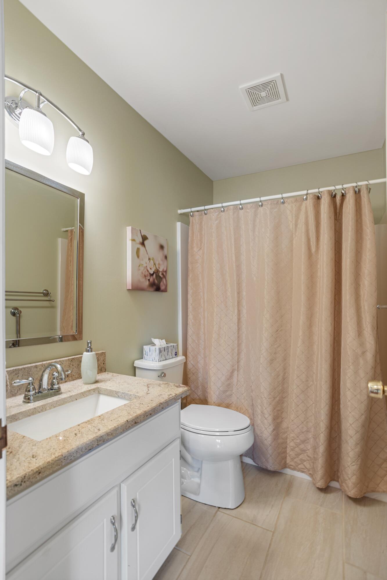 4608 Woodland Lane