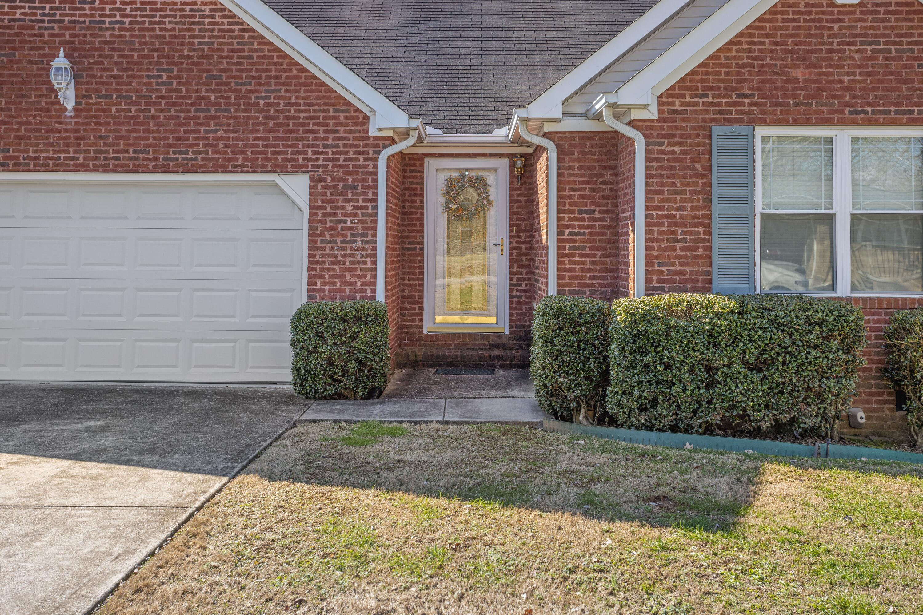 4608 Woodland Lane