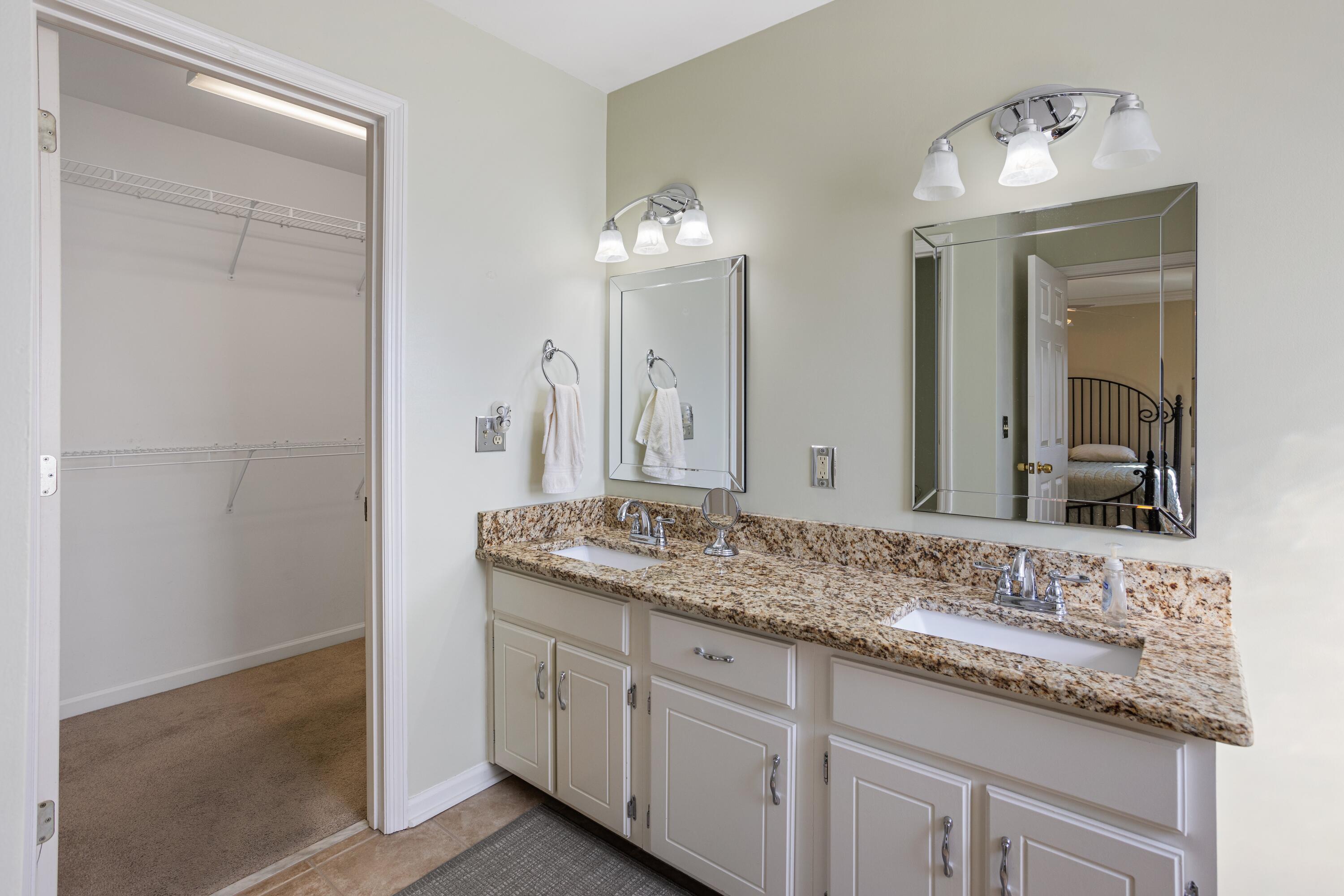 4608 Woodland Lane