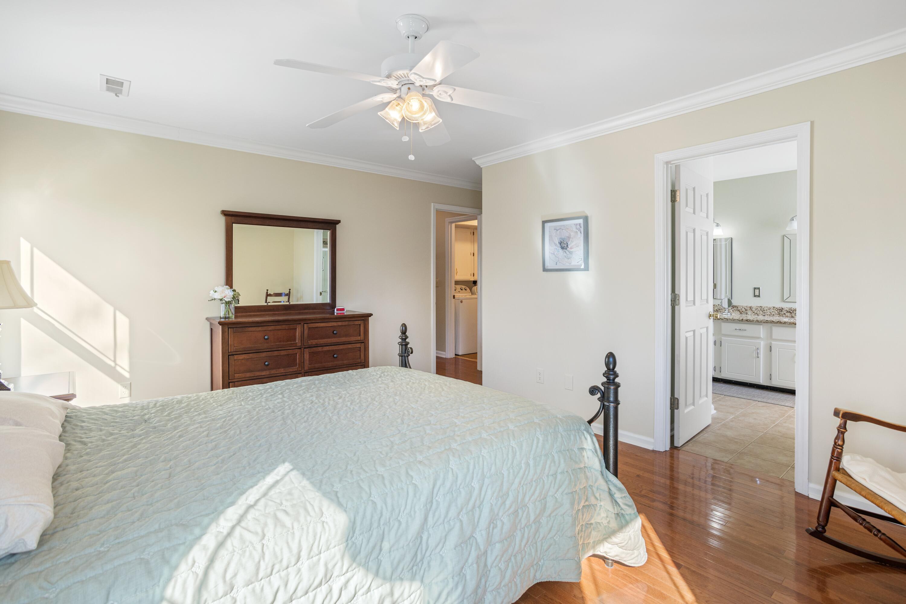 4608 Woodland Lane